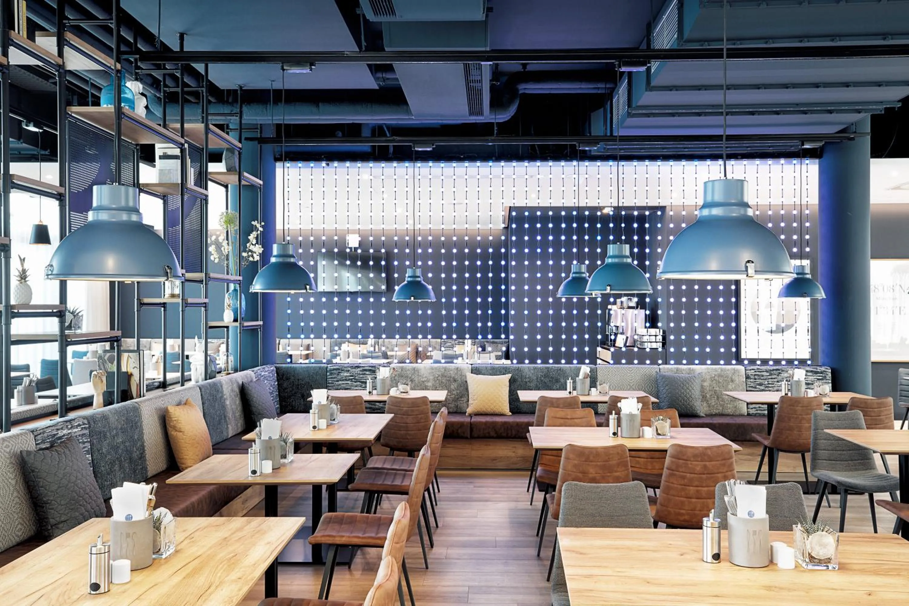 Restaurant/places to eat in H2 Hotel München Olympiapark