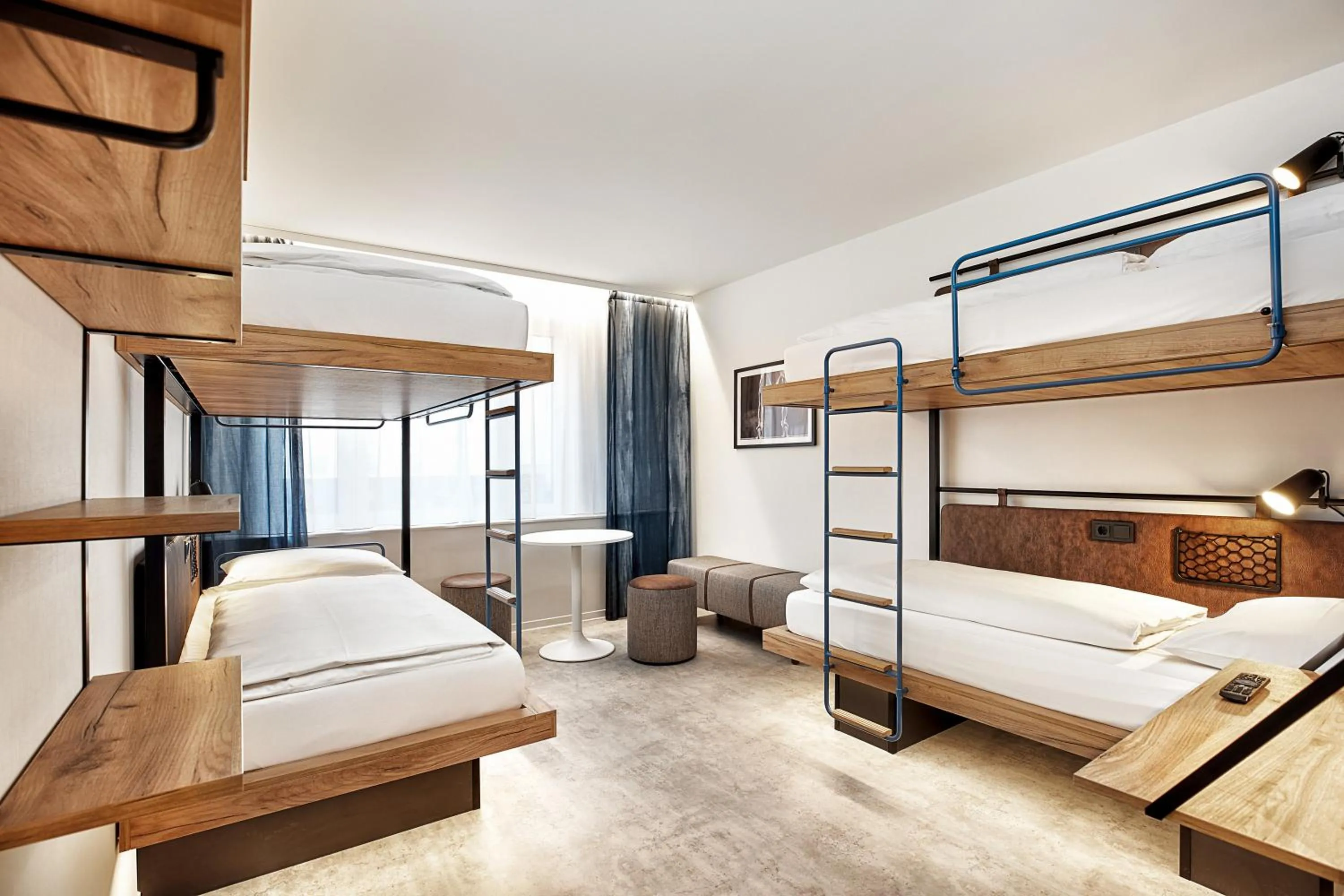 Photo of the whole room, Bed in H2 Hotel München Olympiapark