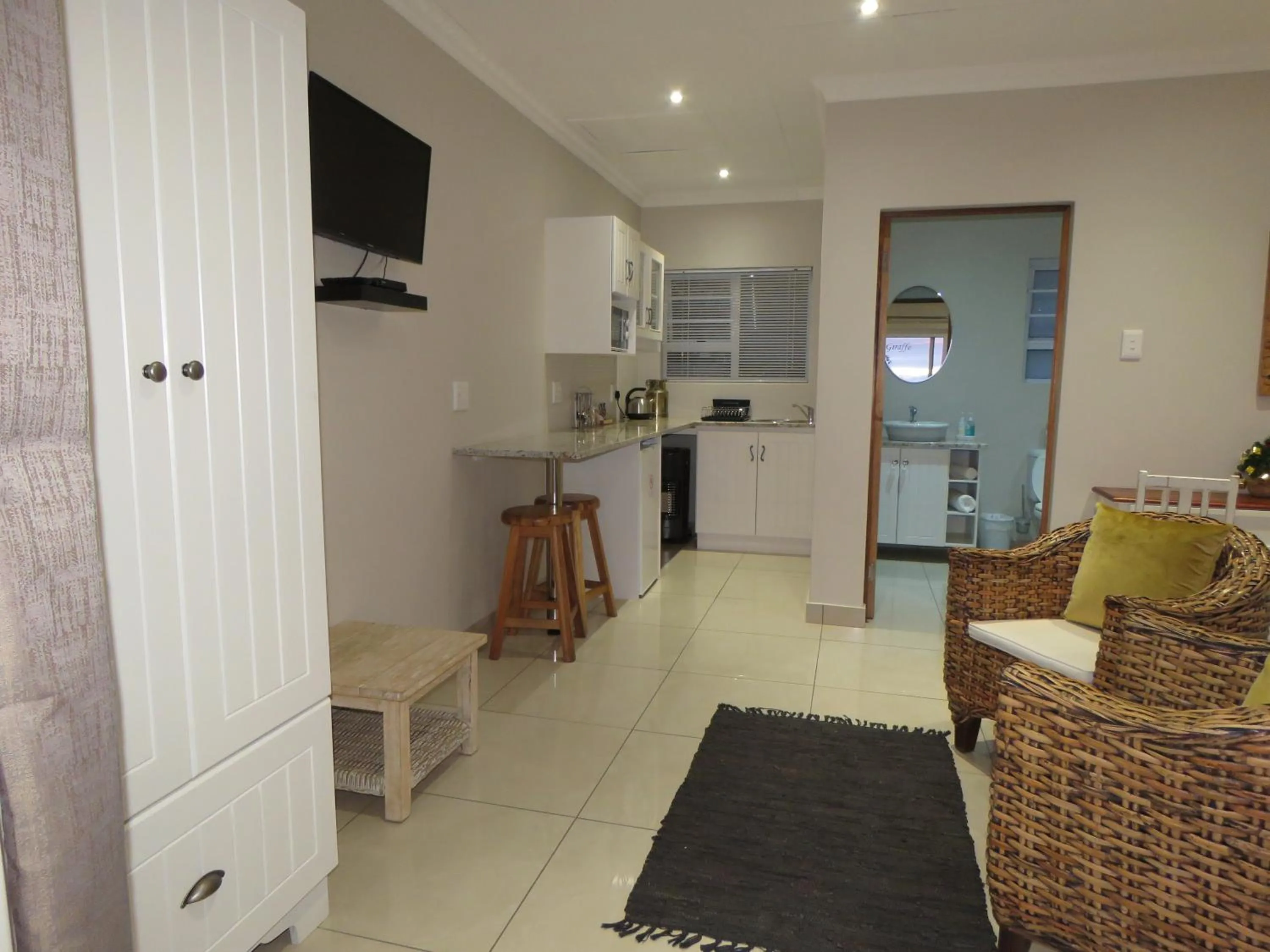 a Dam's View Accommodation