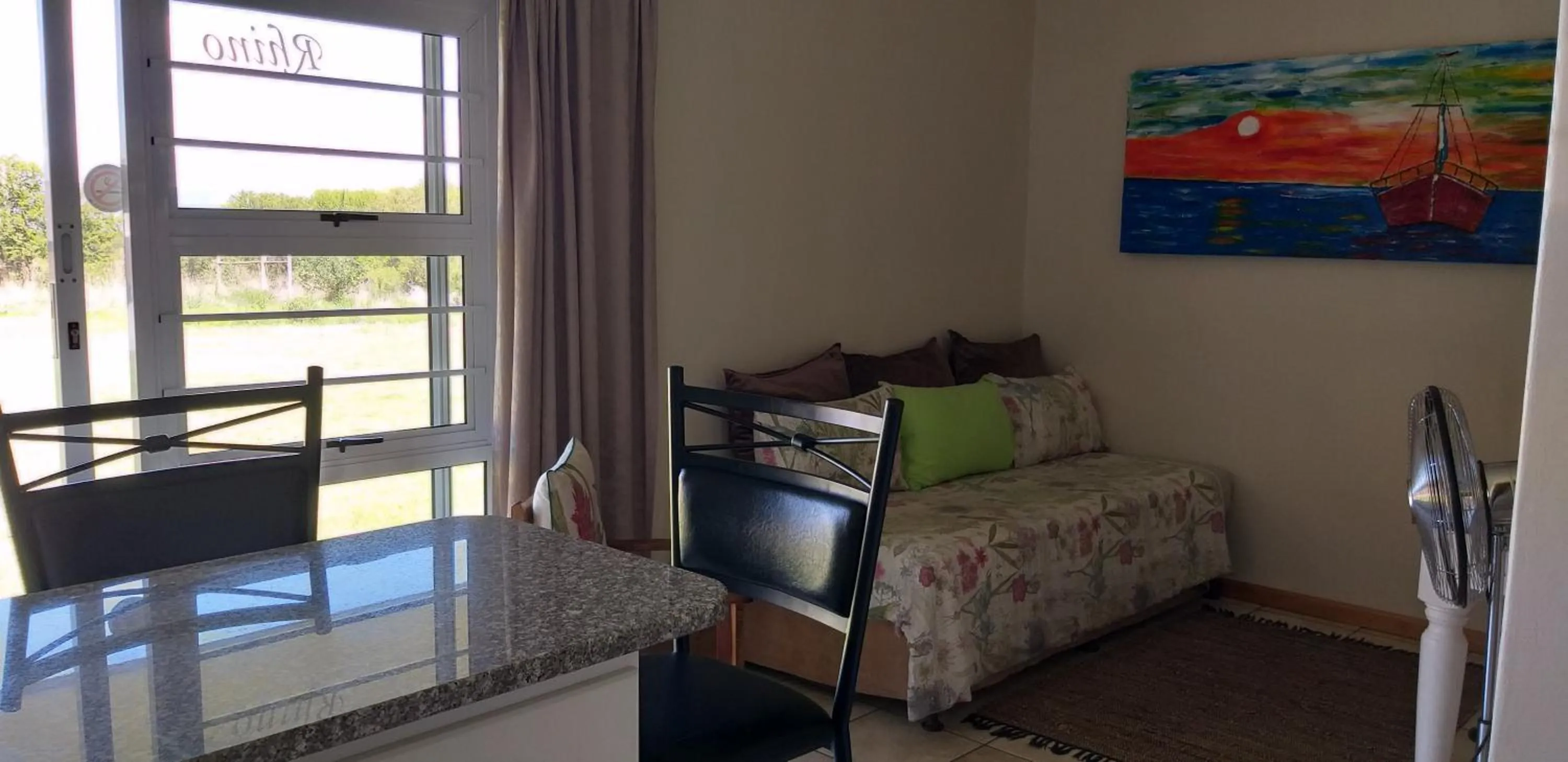 a Dam's View Accommodation