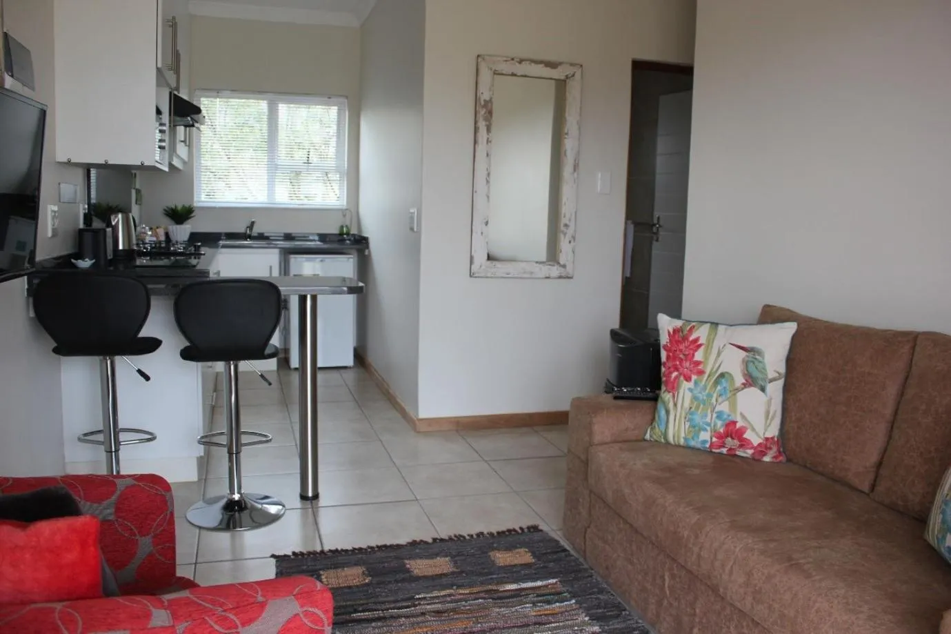 a Dam's View Accommodation