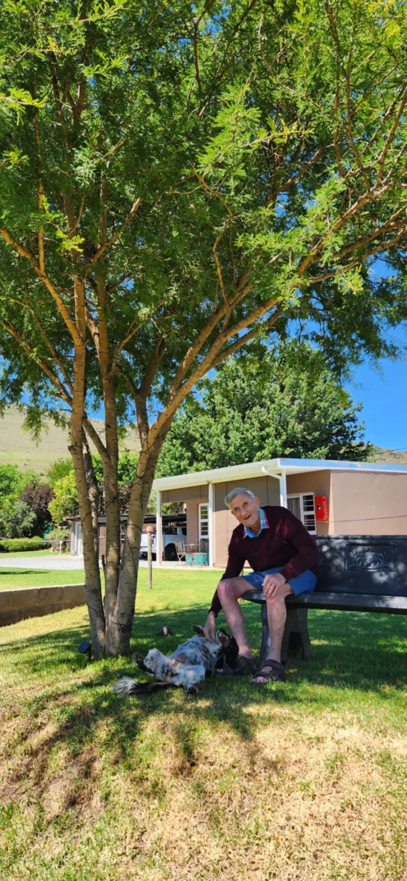 a Dam's View Accommodation