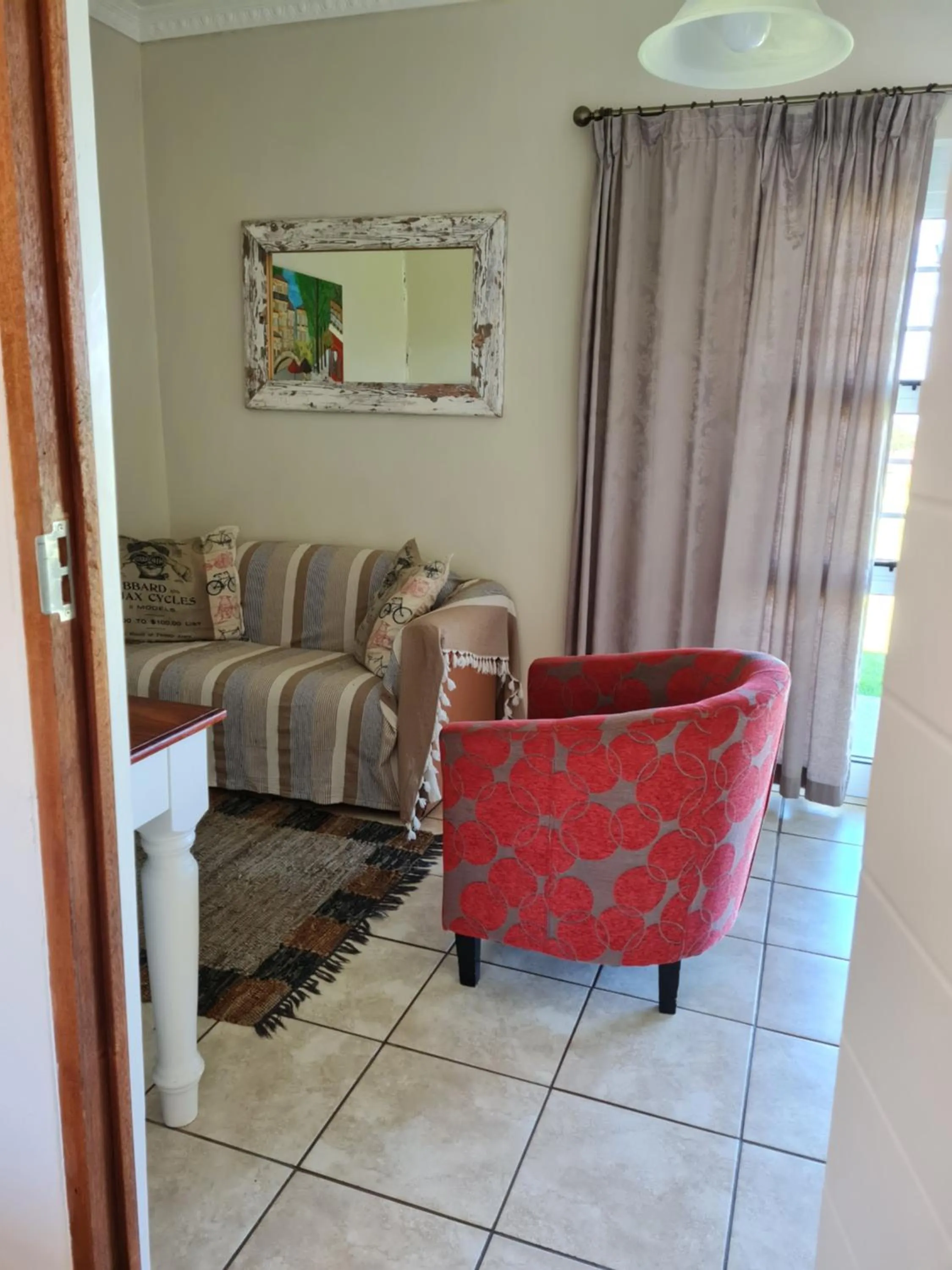 a Dam's View Accommodation