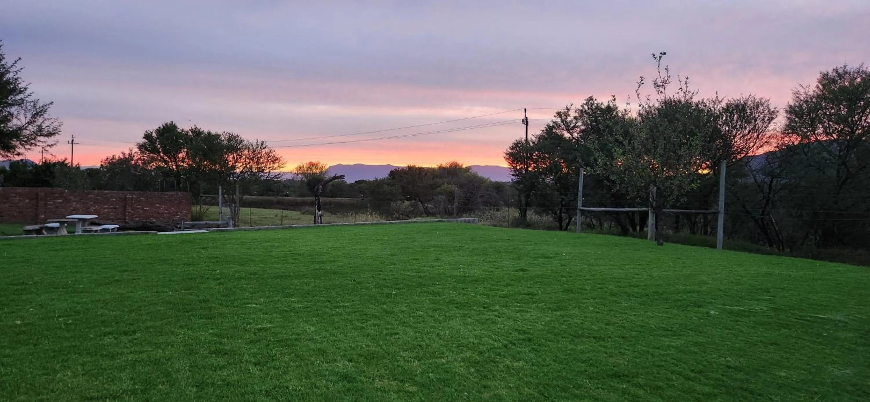 a Dam's View Accommodation