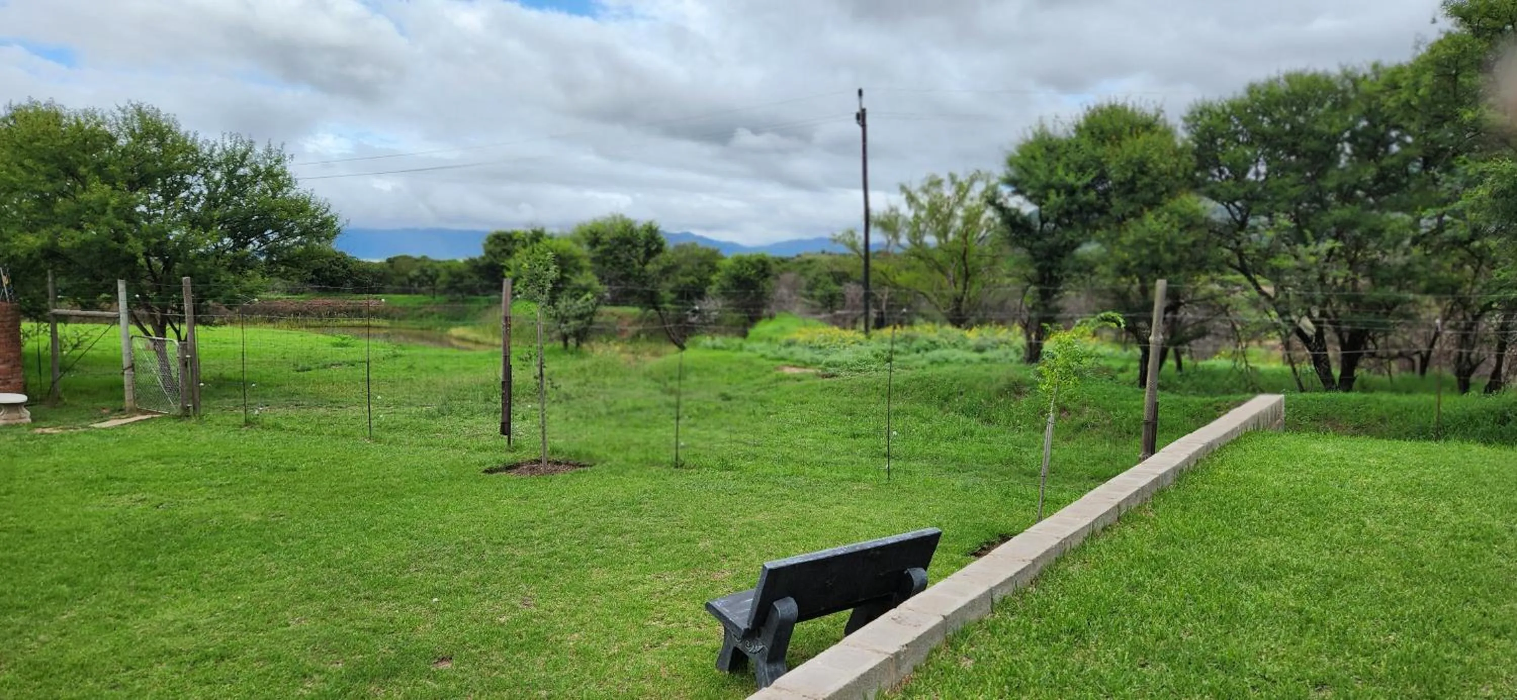a Dam's View Accommodation