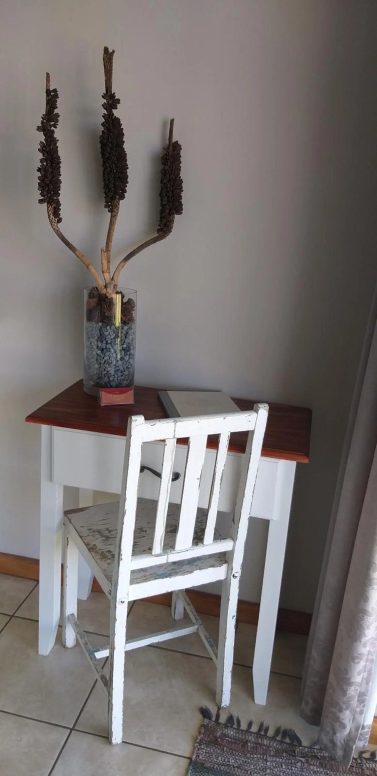 a Dam's View Accommodation