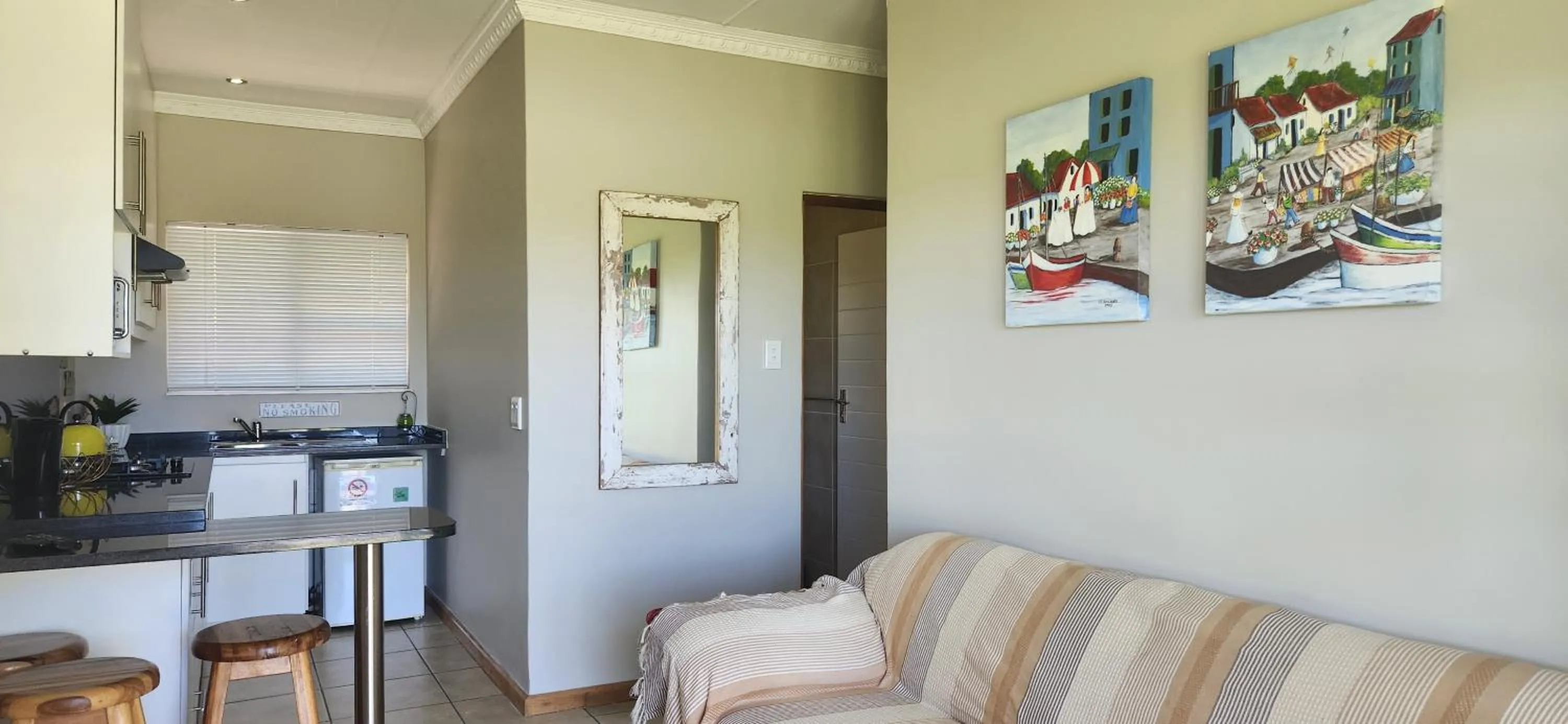 a Dam's View Accommodation