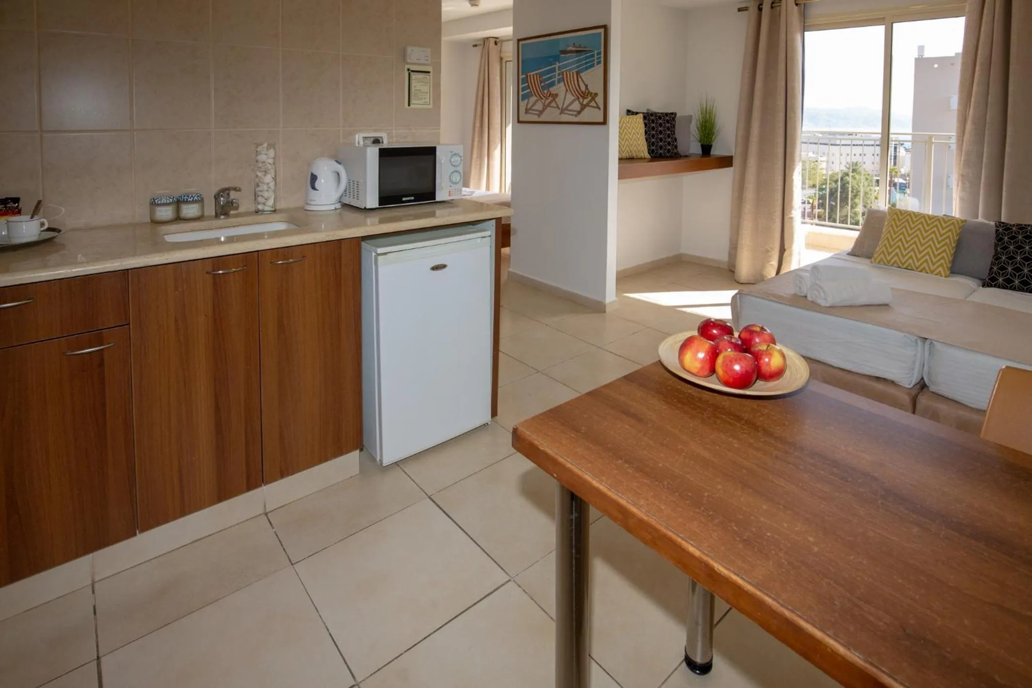 Kitchen or kitchenette in Motel Aviv