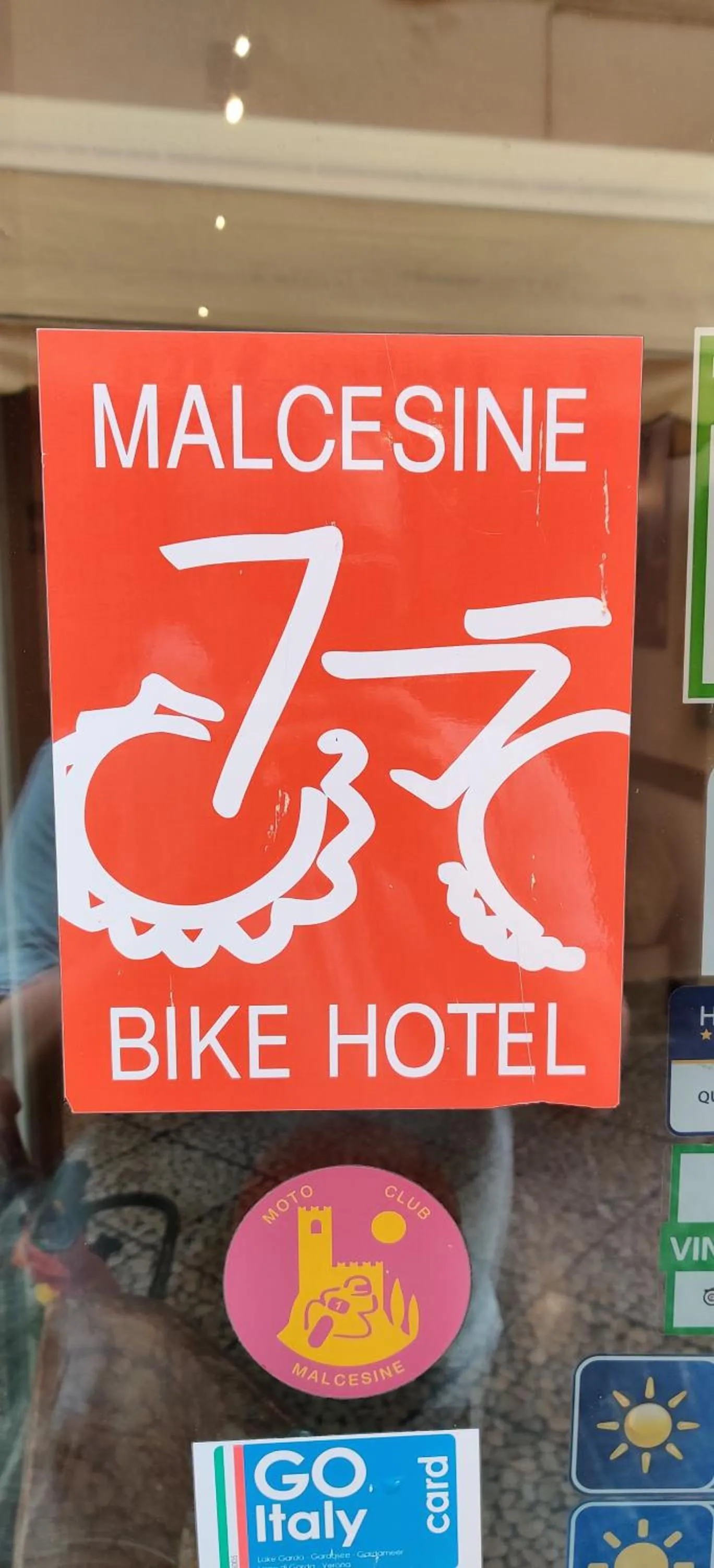 Facade/entrance in Hotel Modena old town