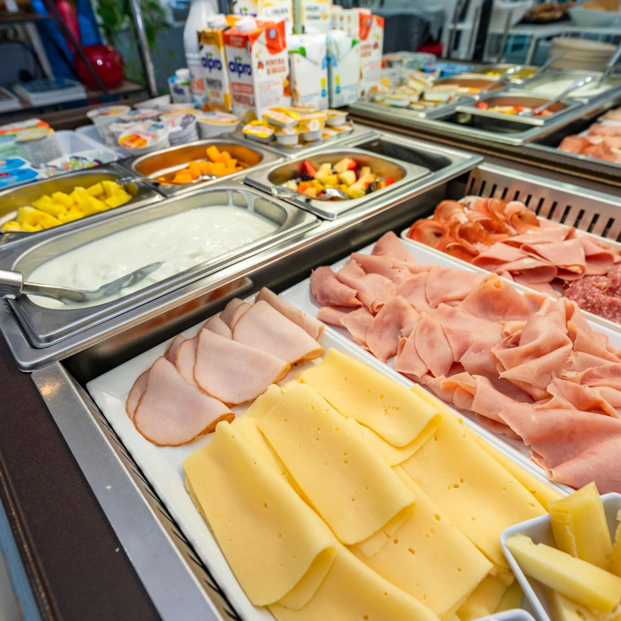 Breakfast in Hotel Logonovo