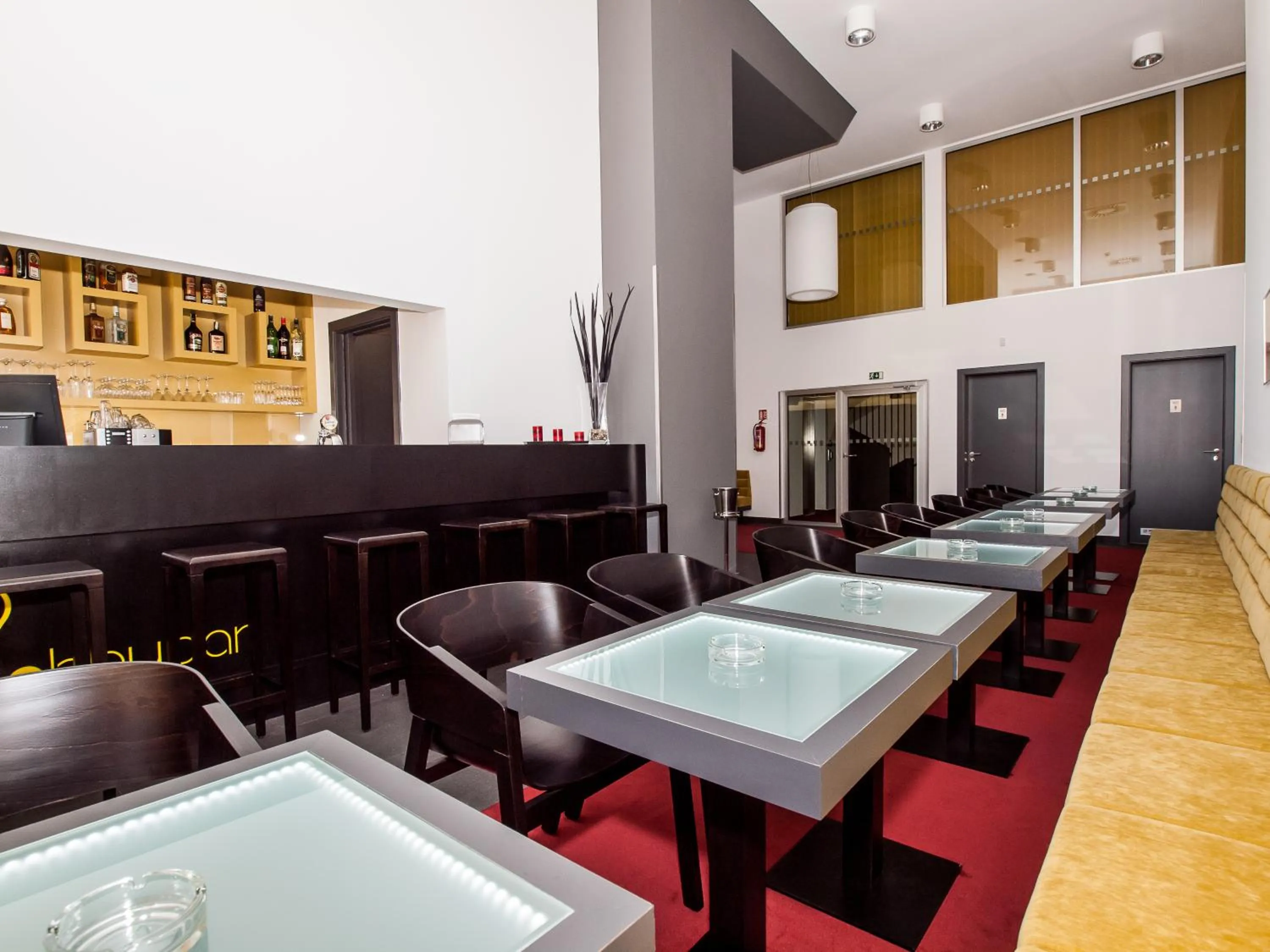 Communal lounge/ TV room in Hotel 99