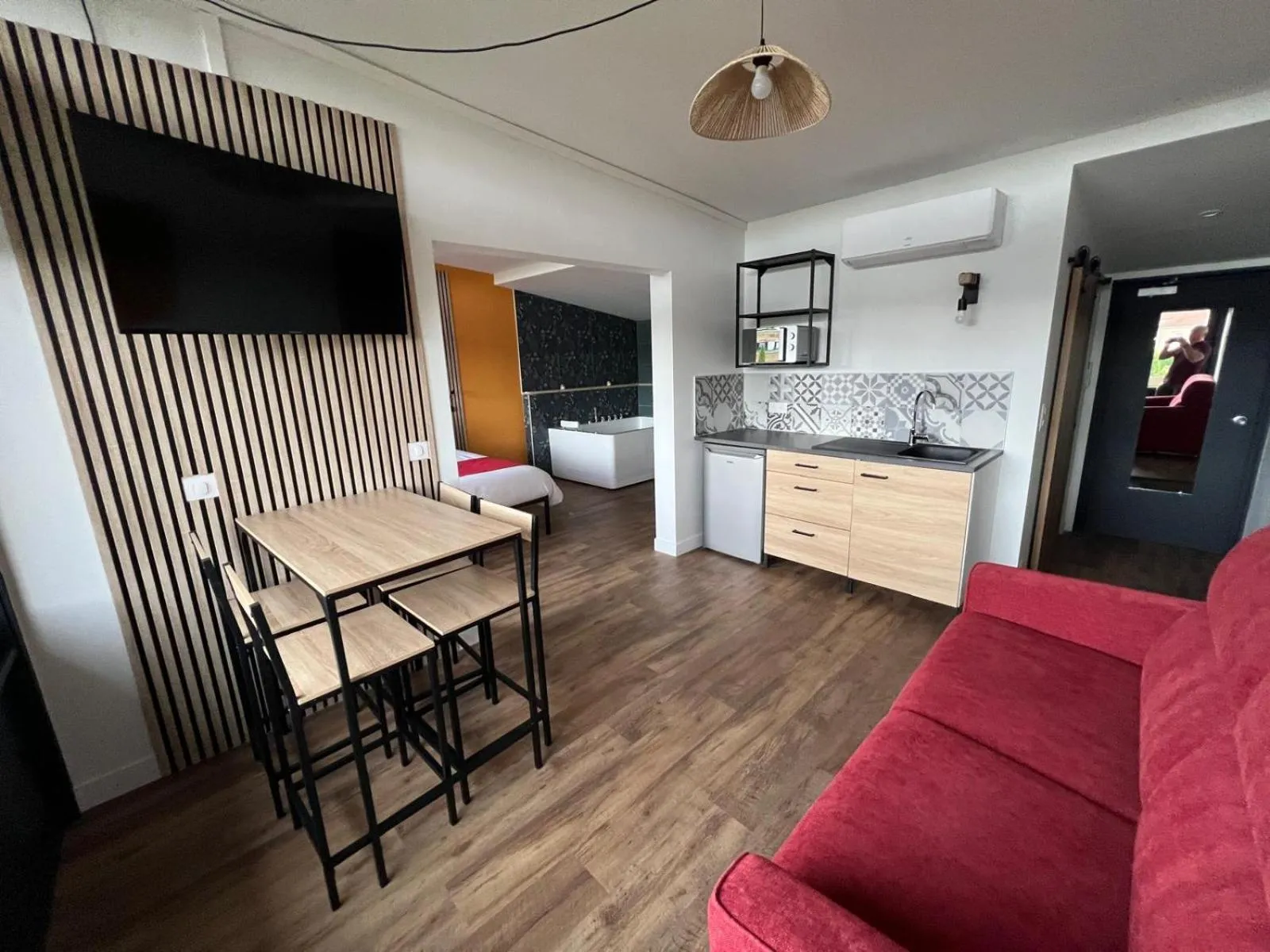 HOTEL RESTAURANT CIRIUS