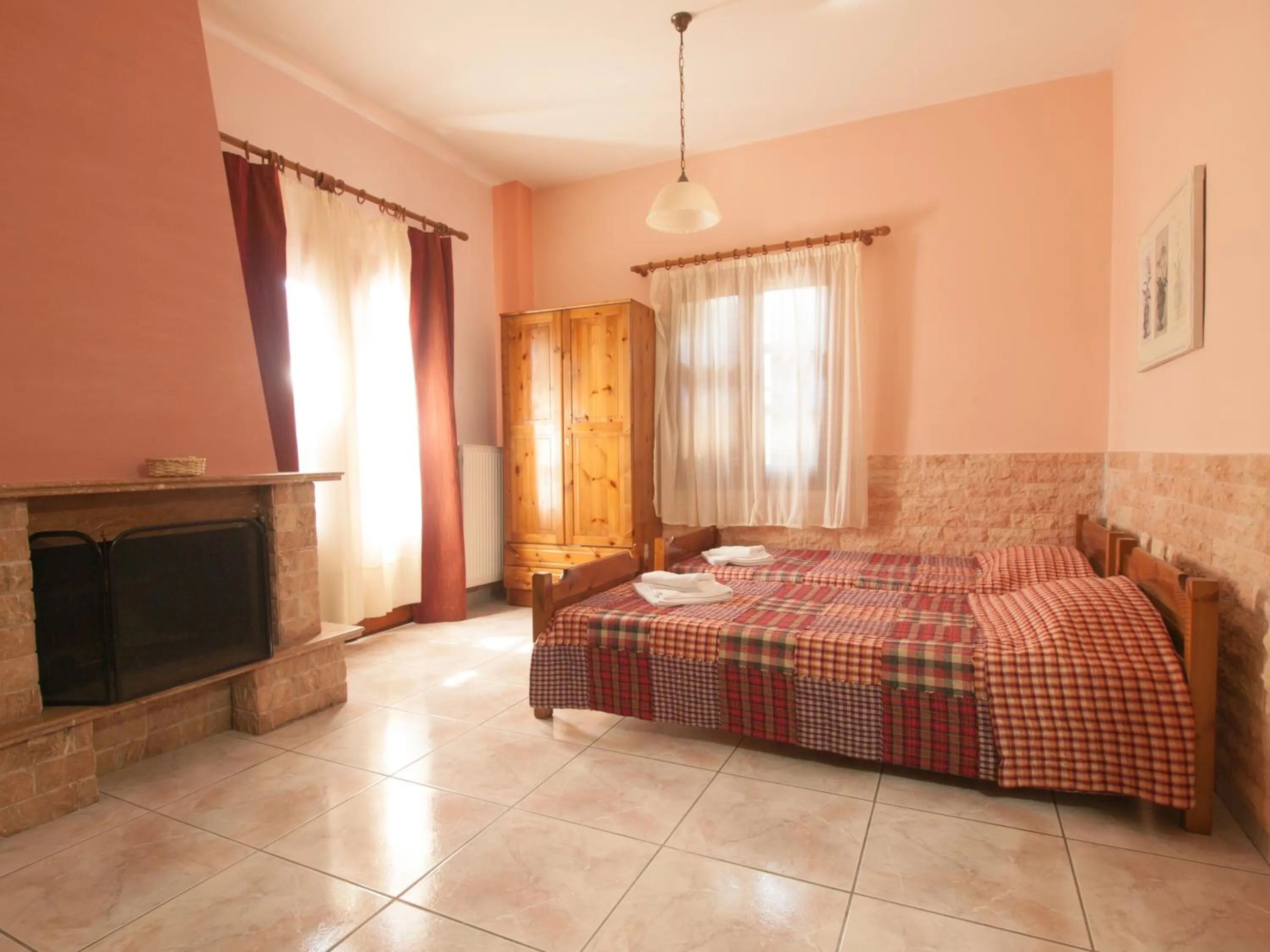 Bathroom, Bed in Astromeria