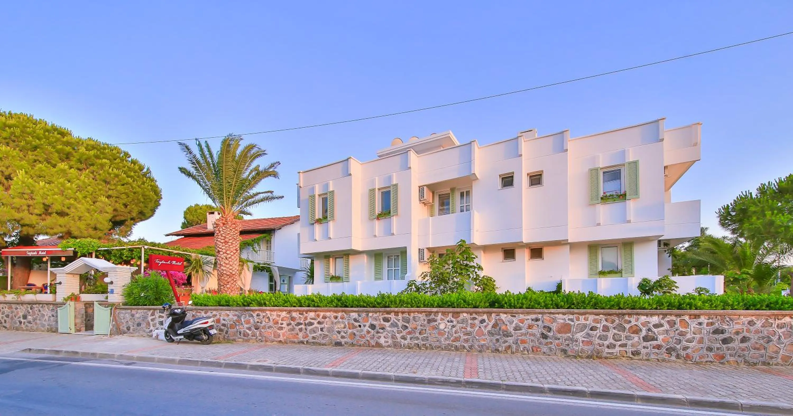 Property building in Palas Ilıca