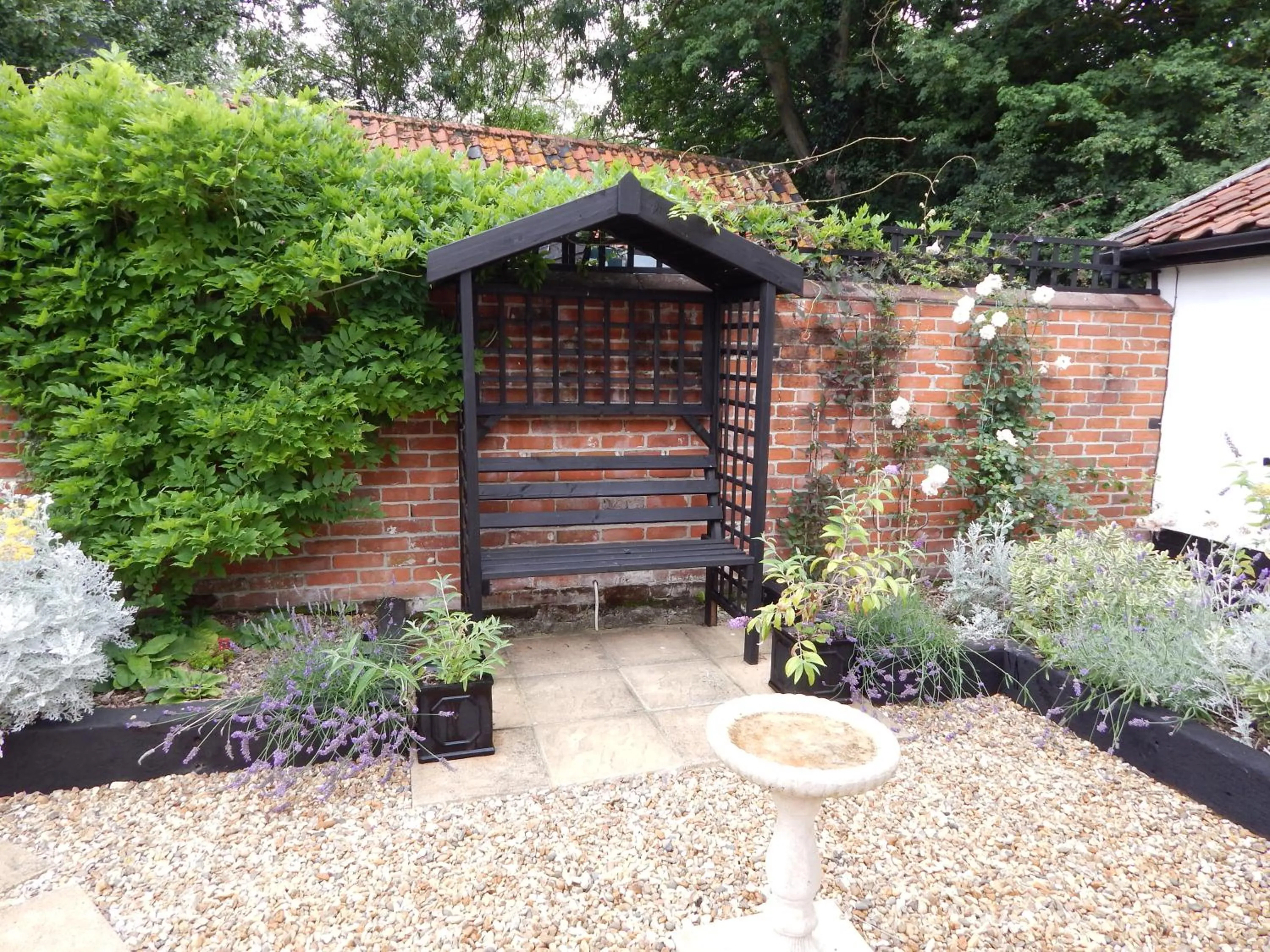 Patio in Frogs Hall B&B