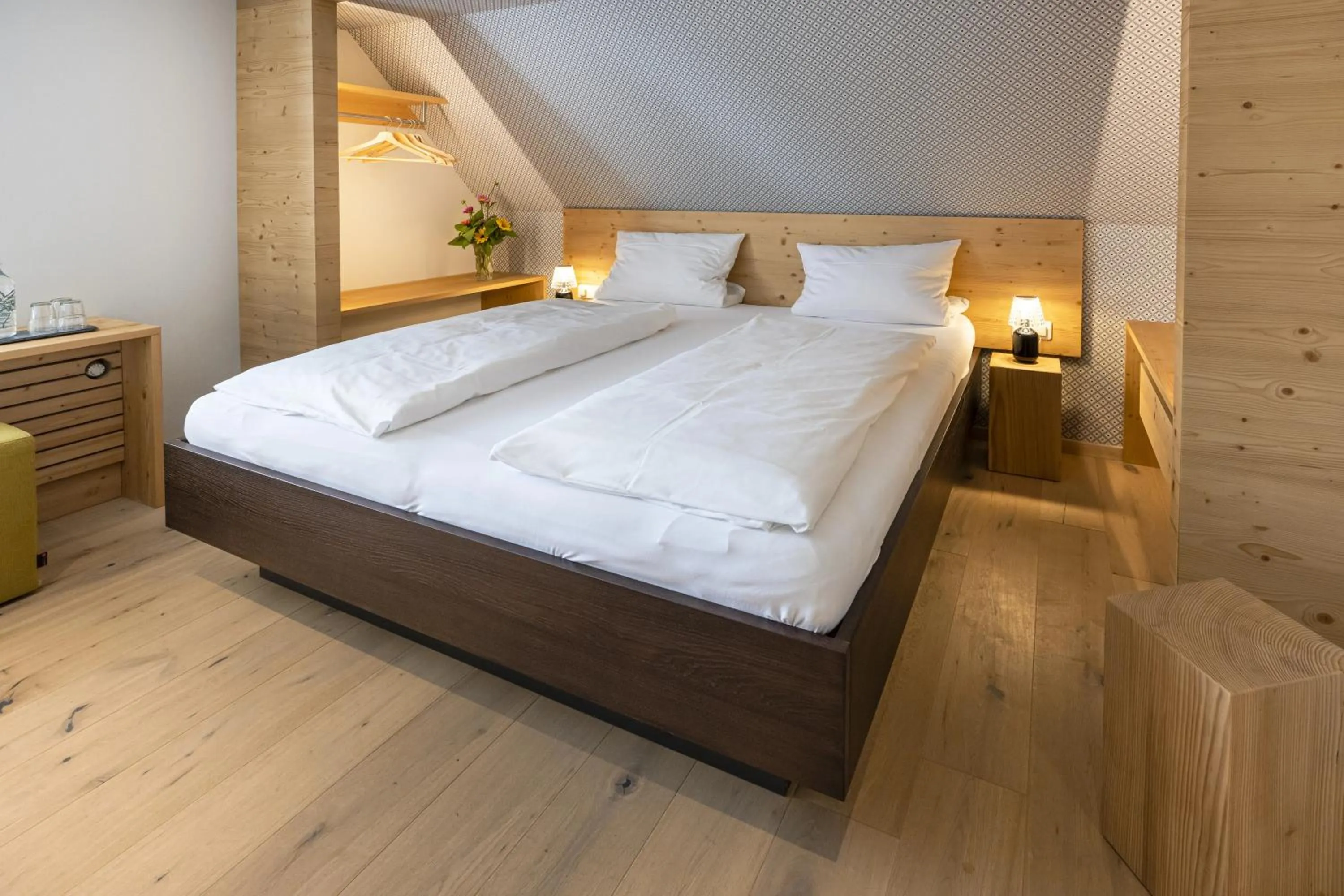 Bed in Jauch's Löwen Hotel-Restaurant