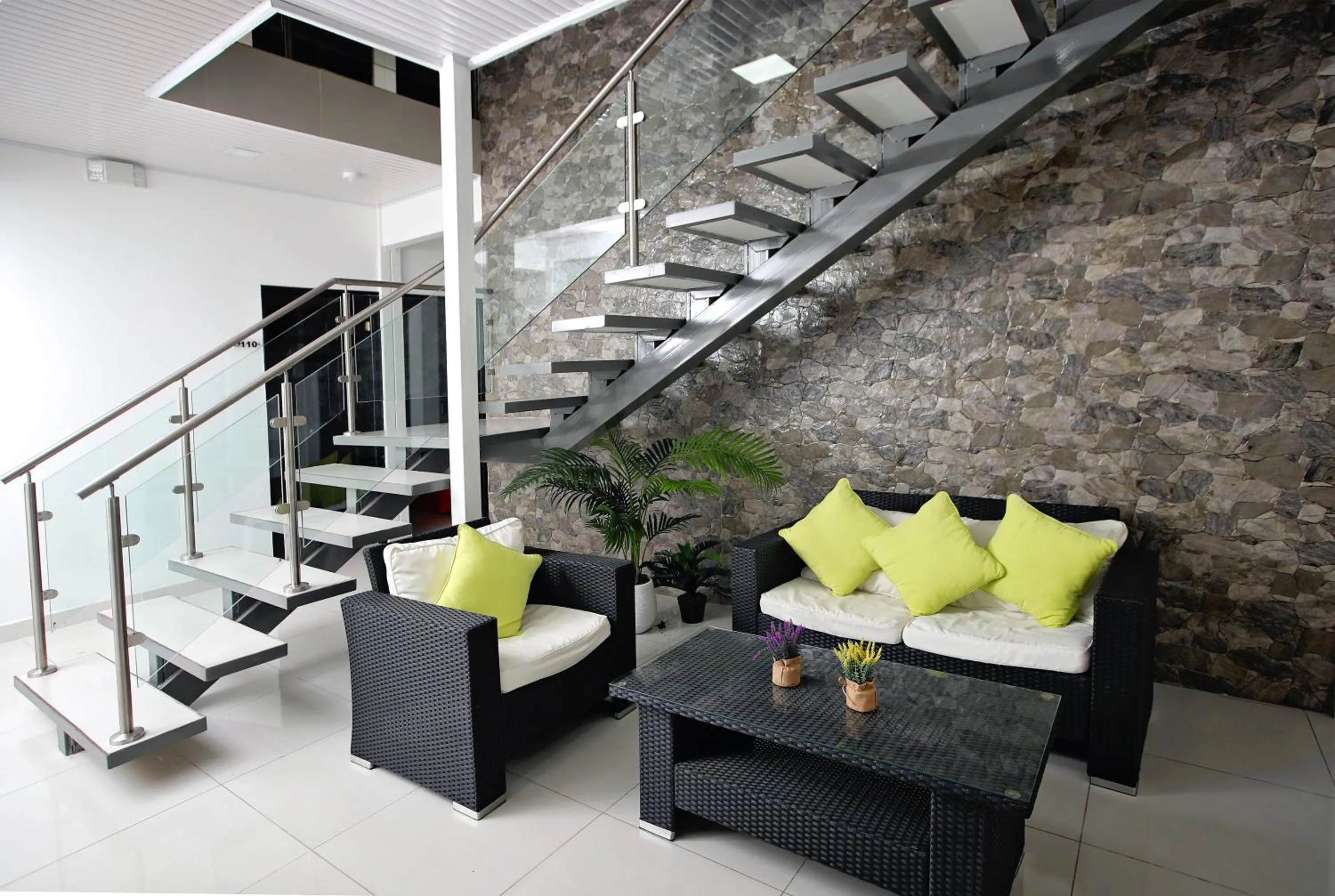 Seating area in Hotel Milan Costa Rica