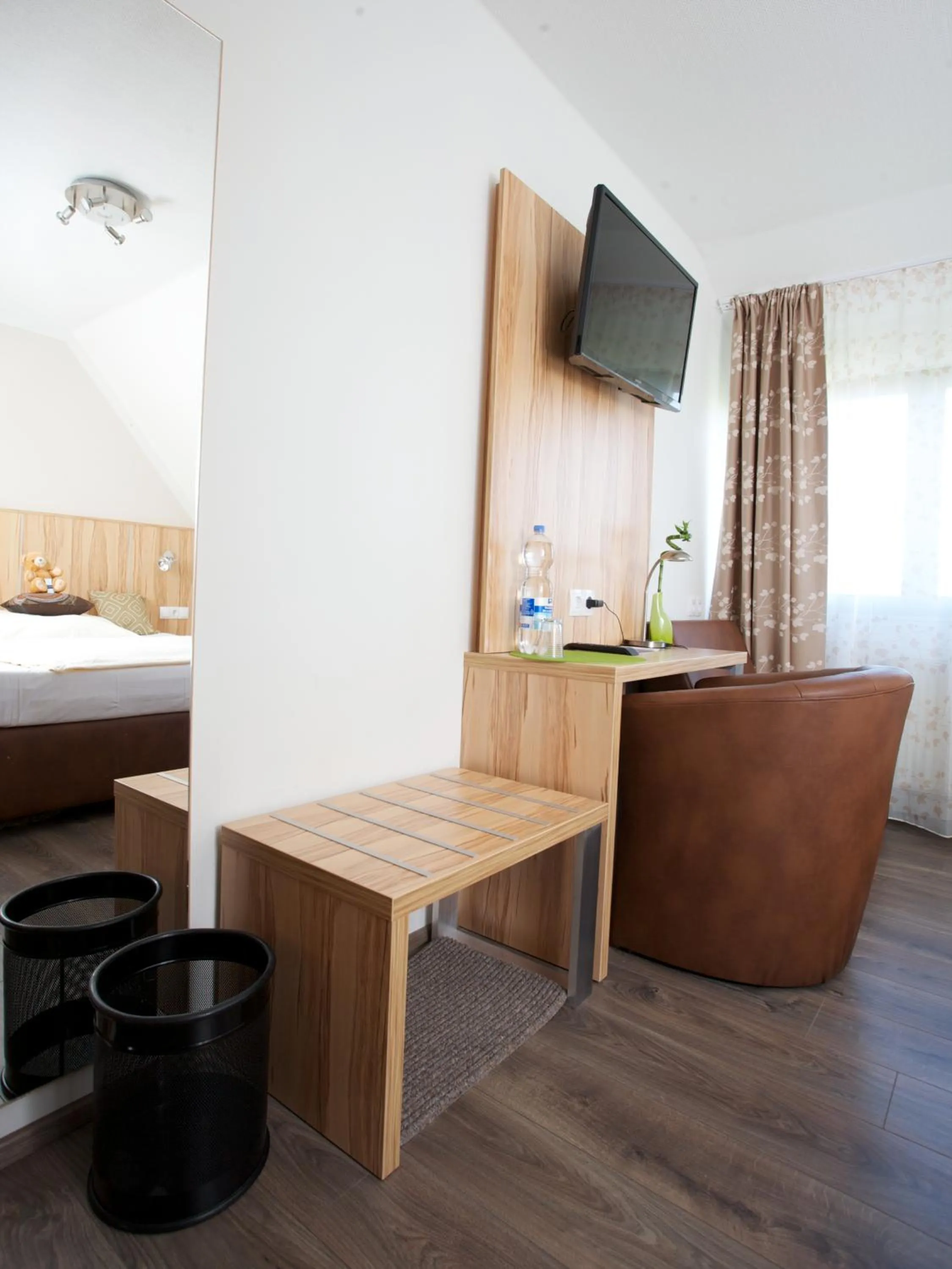 Photo of the whole room in Hotel Reinhardtshof Garni