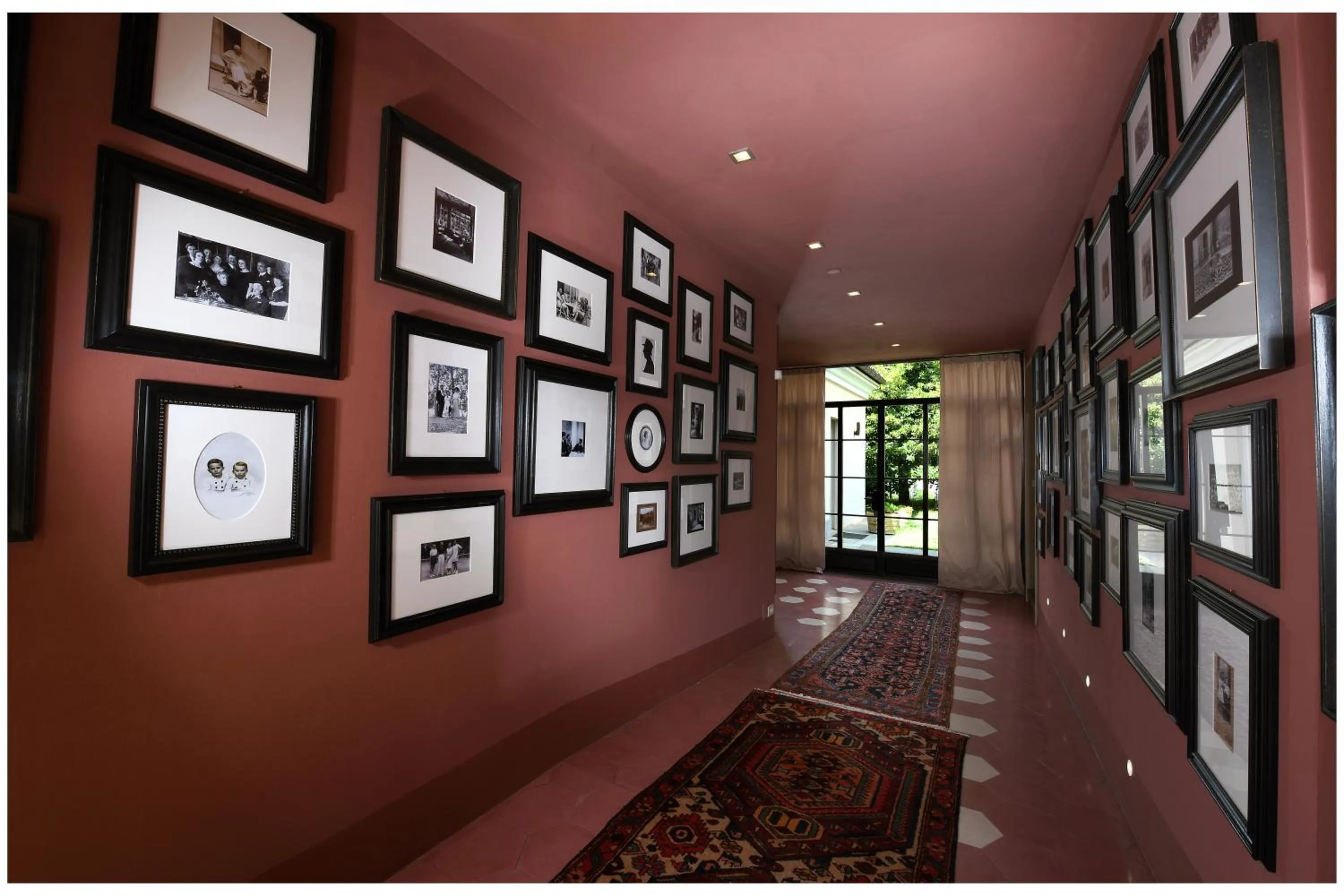 Decorative detail in Villa Pattono Relais