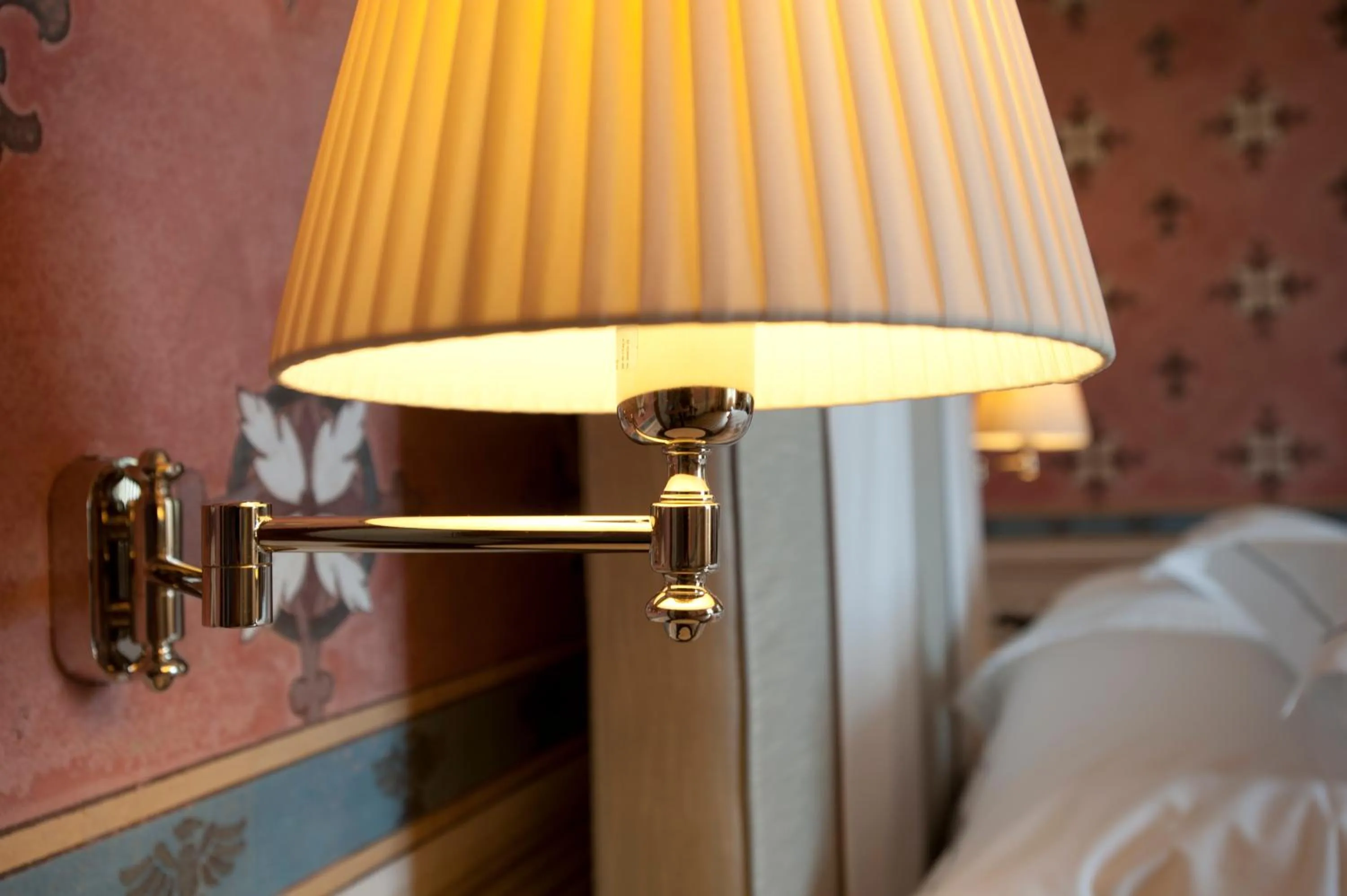 Decorative detail, Bed in Villa Pattono Relais