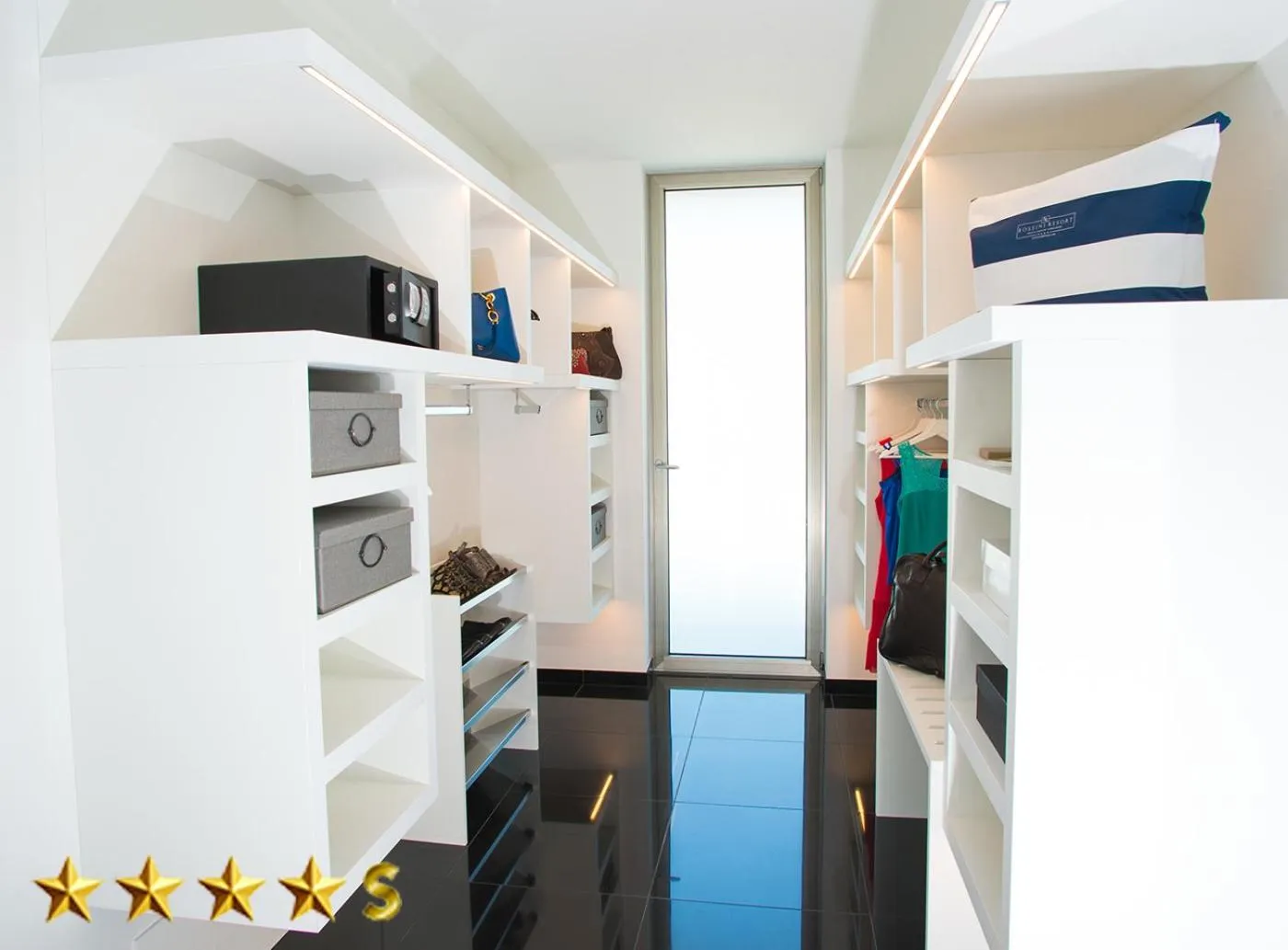 Area and facilities in Hotel Rossini 4S