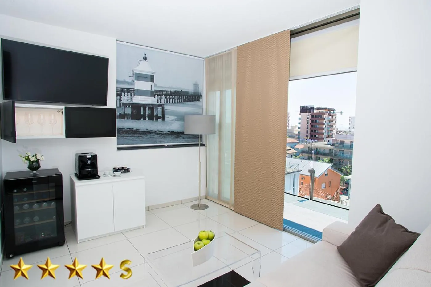 Patio in Hotel Rossini 4S