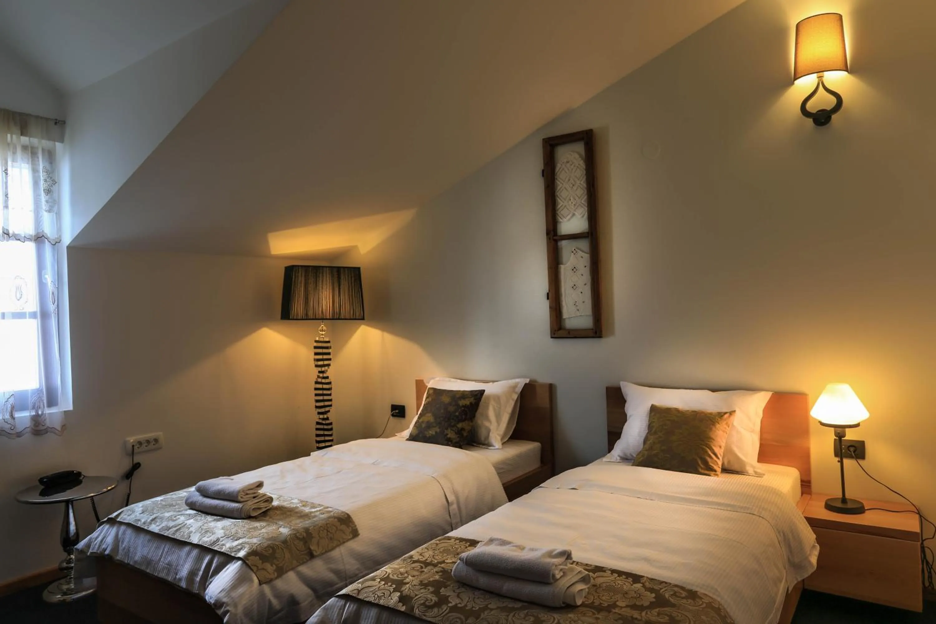 Bed in GARNI HOTEL ATRIUM