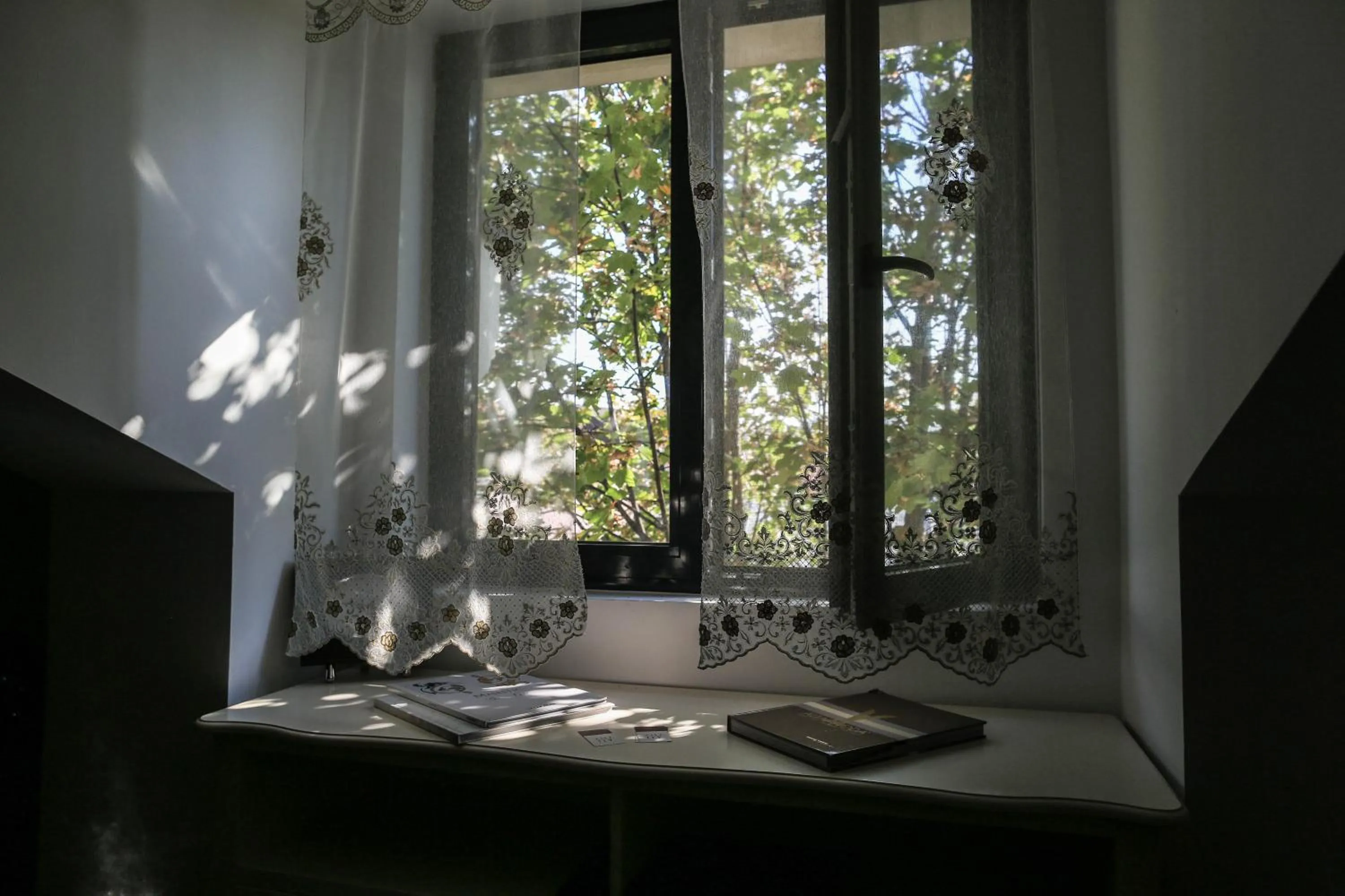 Lobby or reception in GARNI HOTEL ATRIUM