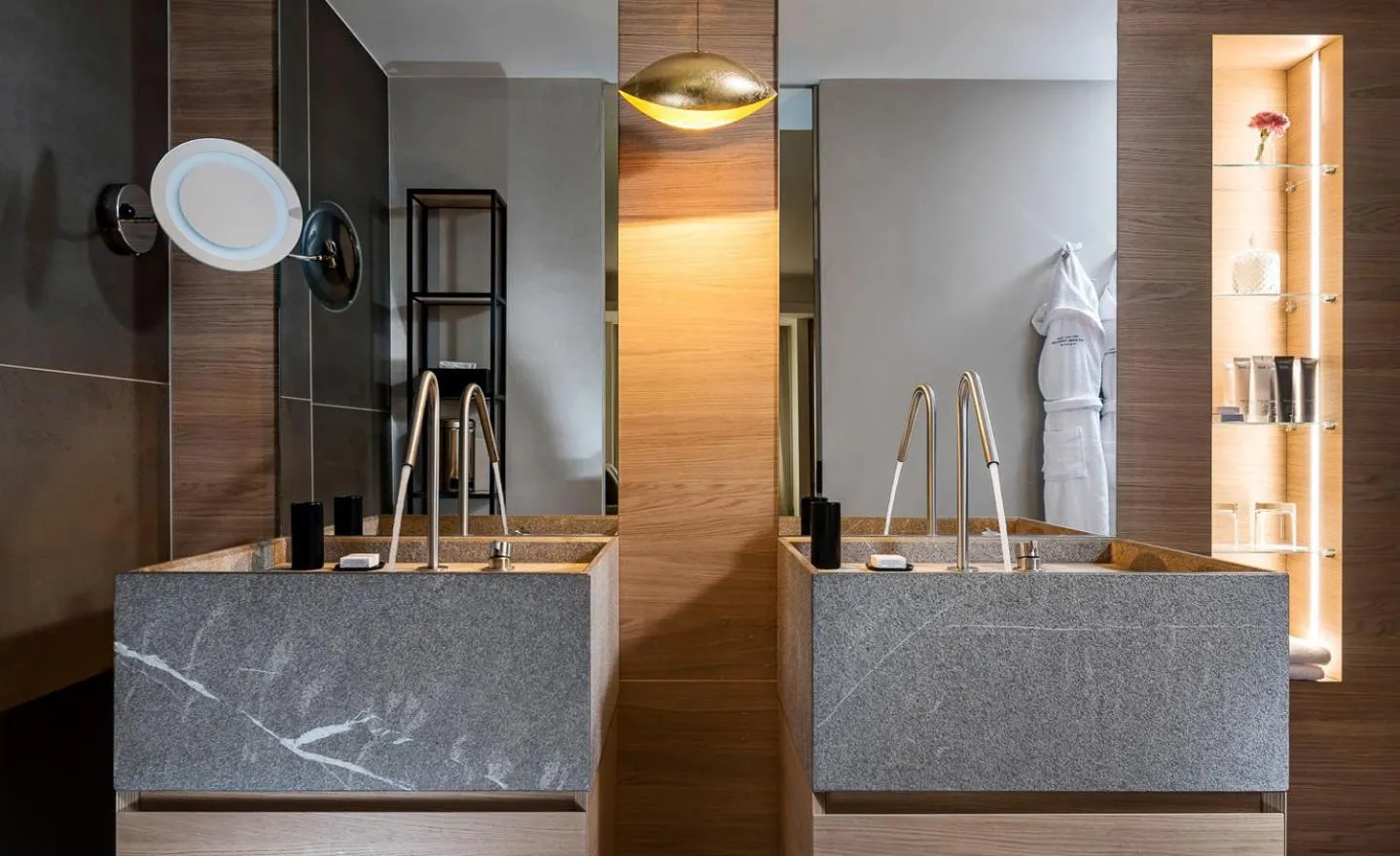 Bathroom in Esplanade Tergesteo - Luxury Retreat