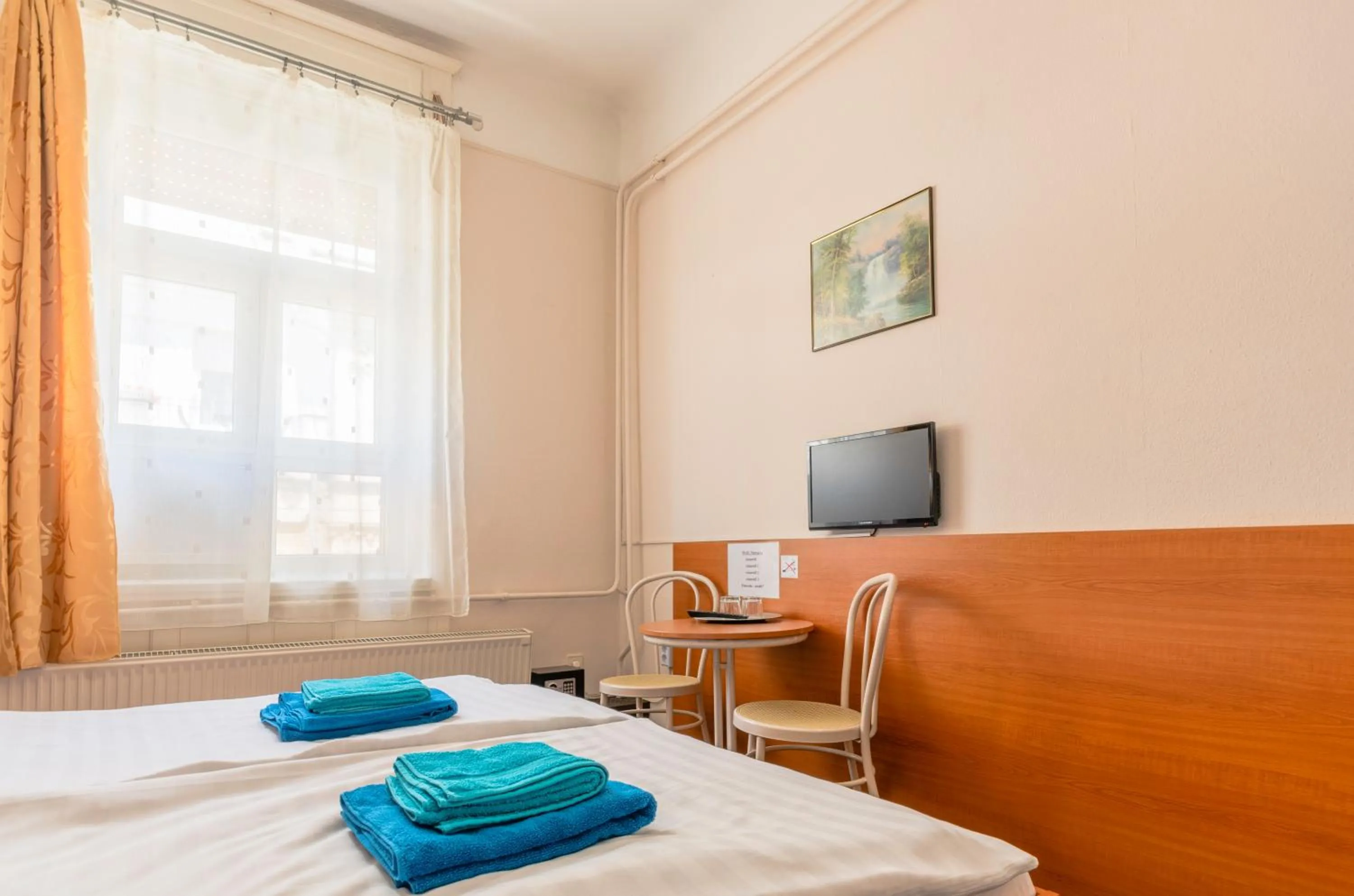 Bed in Eitans Guesthouse