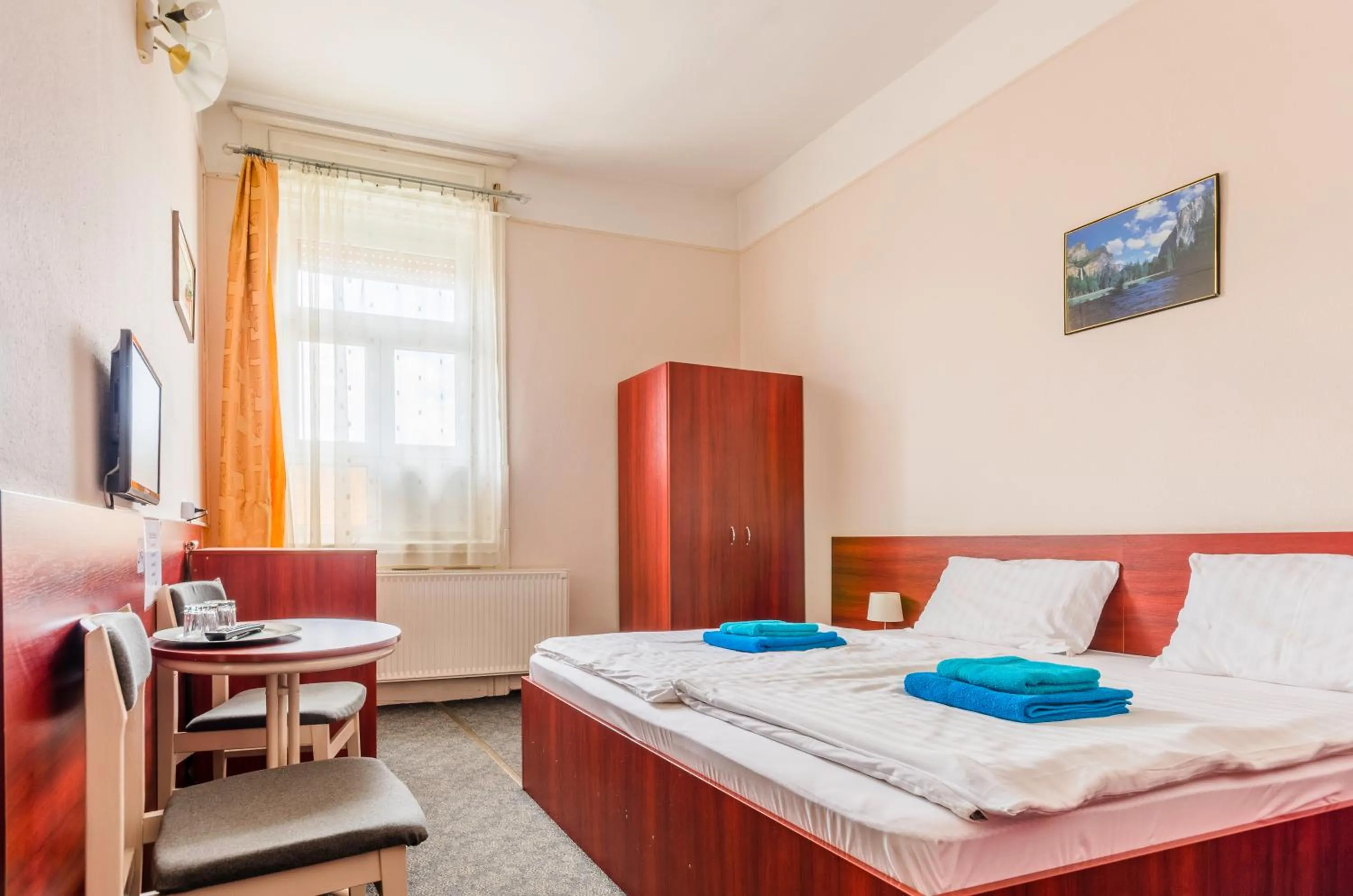 Bed in Eitans Guesthouse