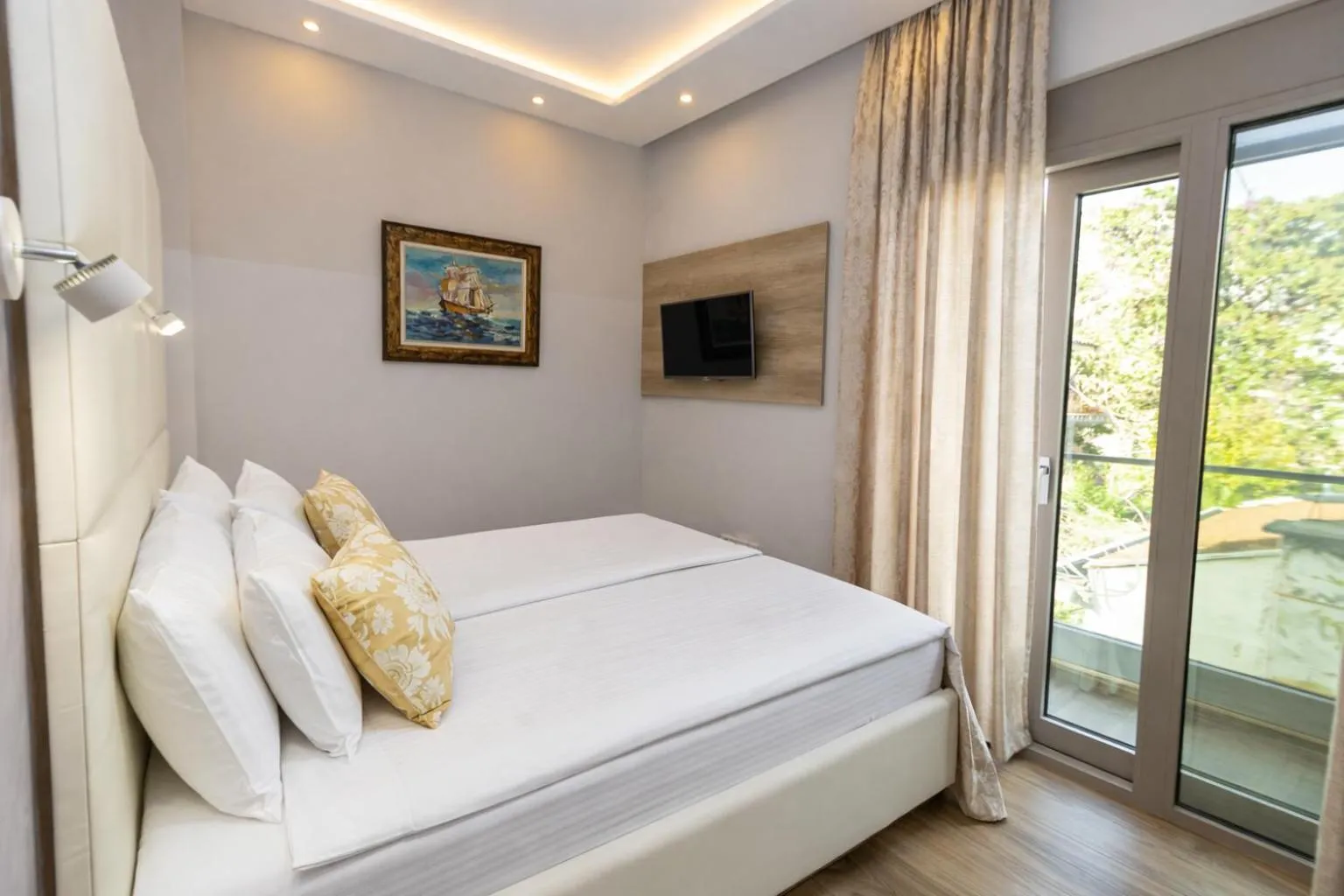 Bed in Hotel Butua Residence