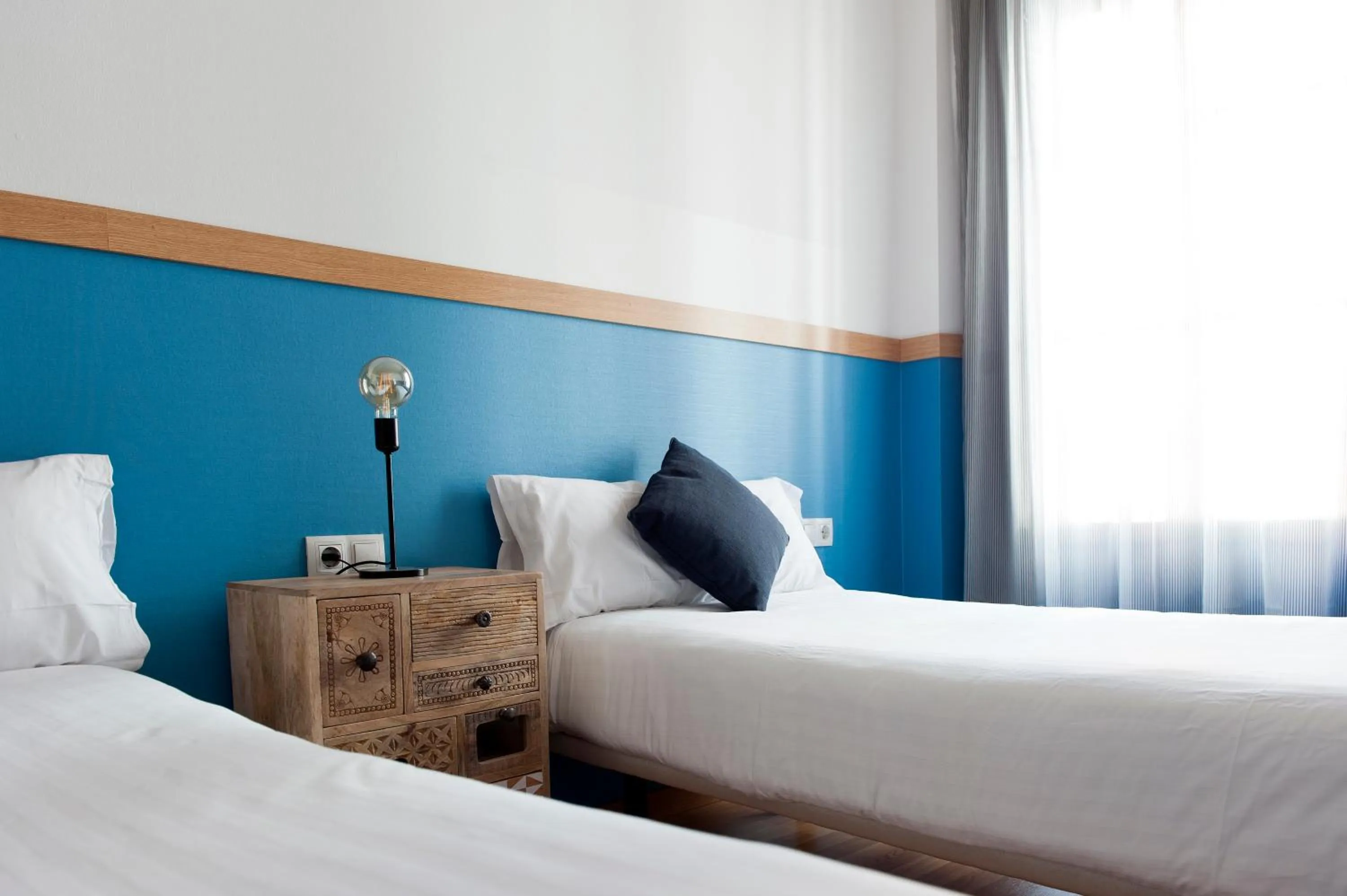 Bedroom, Bed in MH Apartments Ramblas