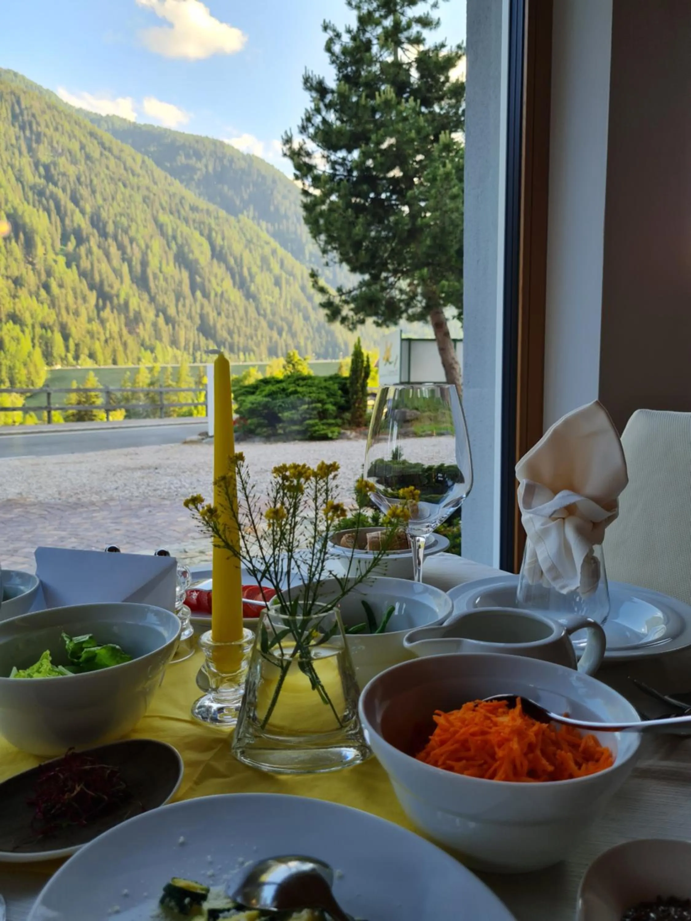 Restaurant/places to eat in Natur Pur Hotel Unterpichl
