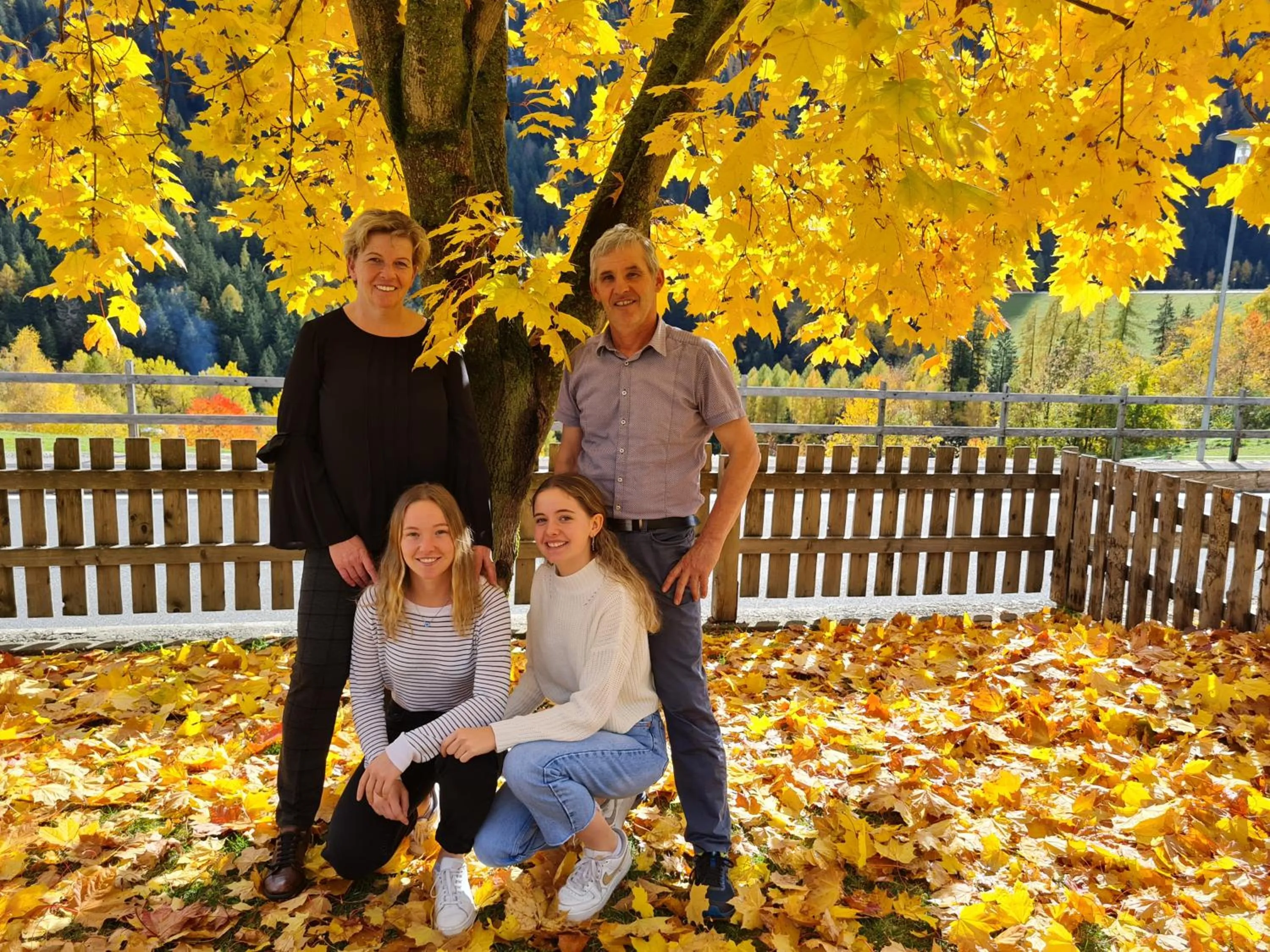 Family in Natur Pur Hotel Unterpichl