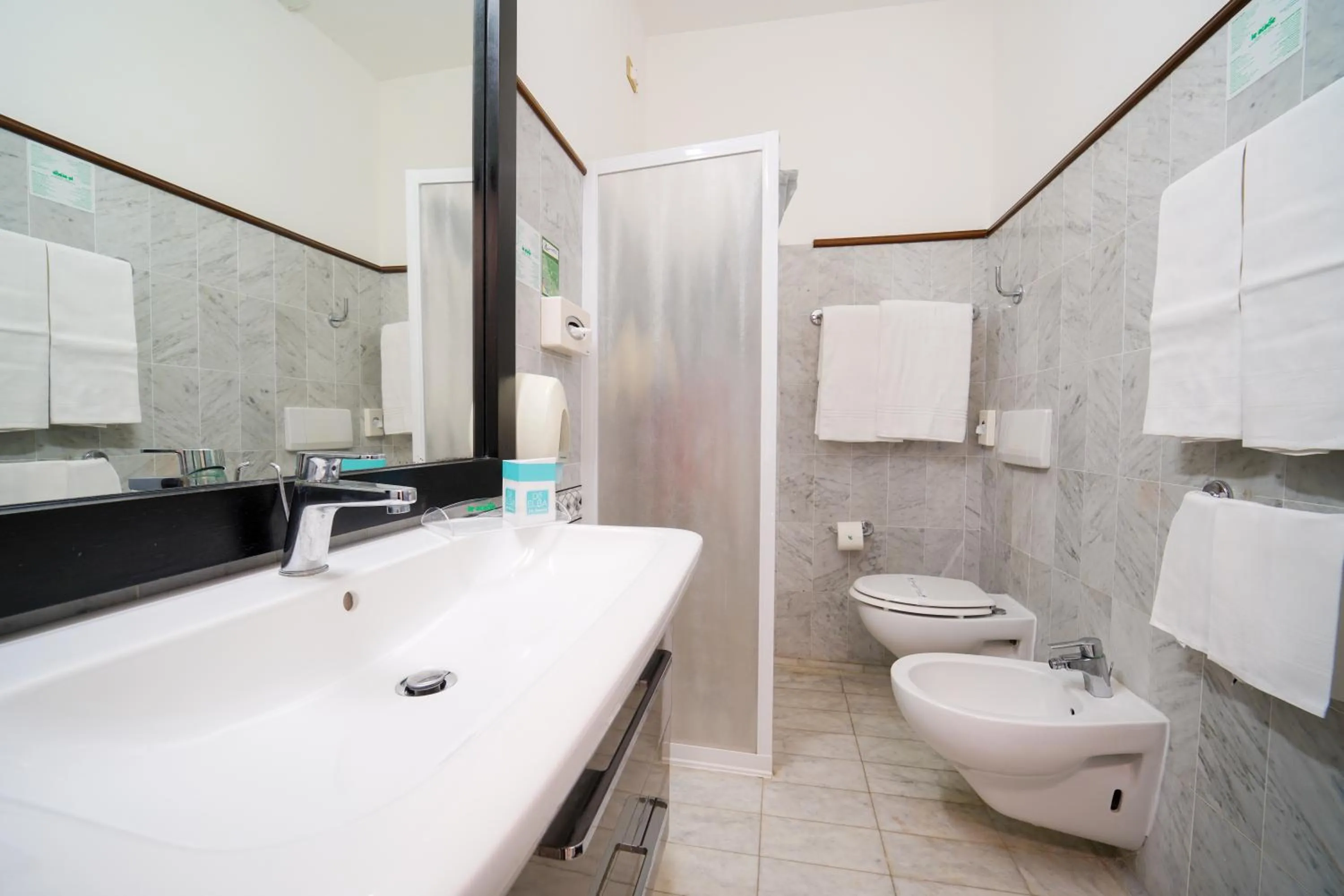 Bathroom in Residence Le Acacie