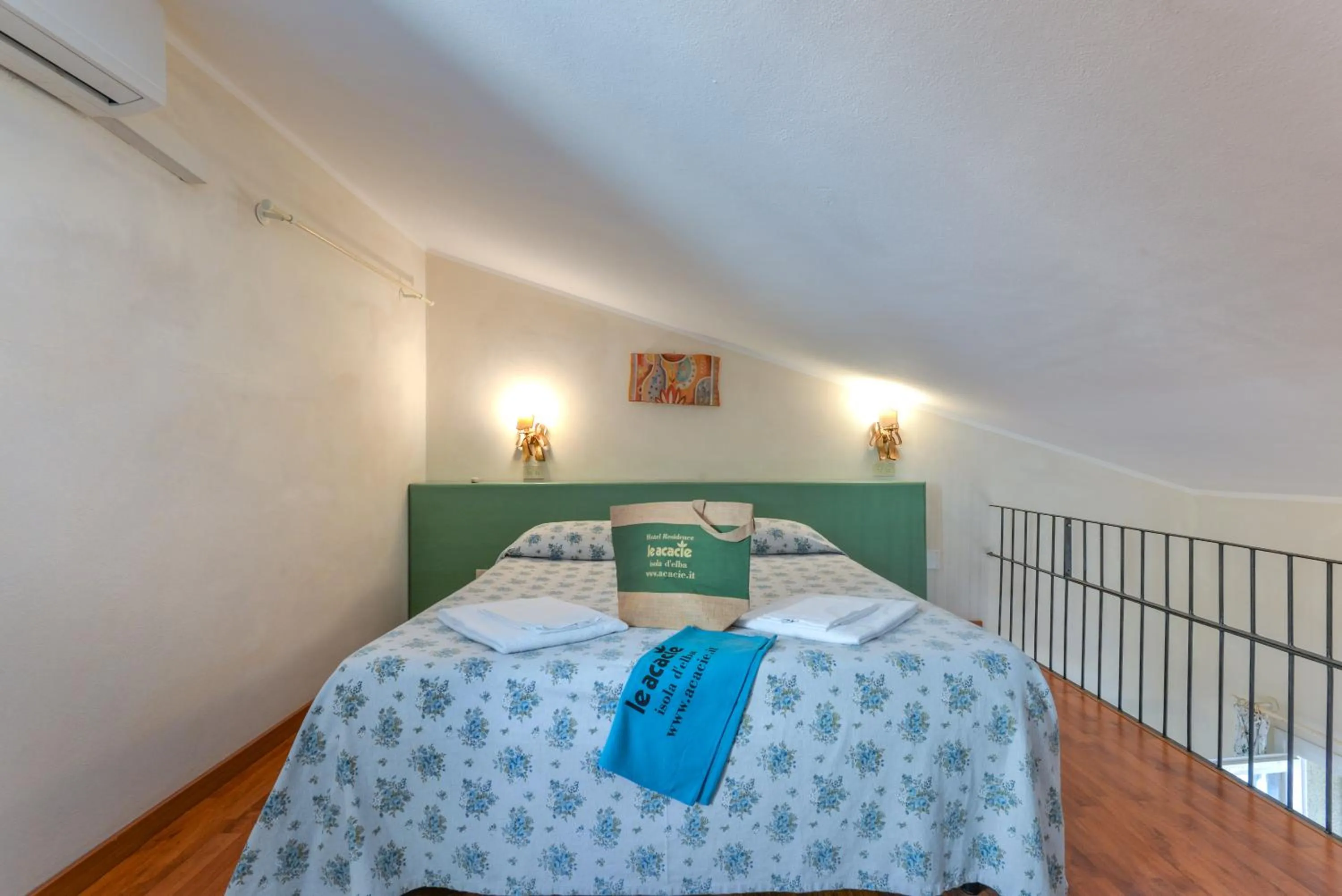 Bed in Residence Le Acacie