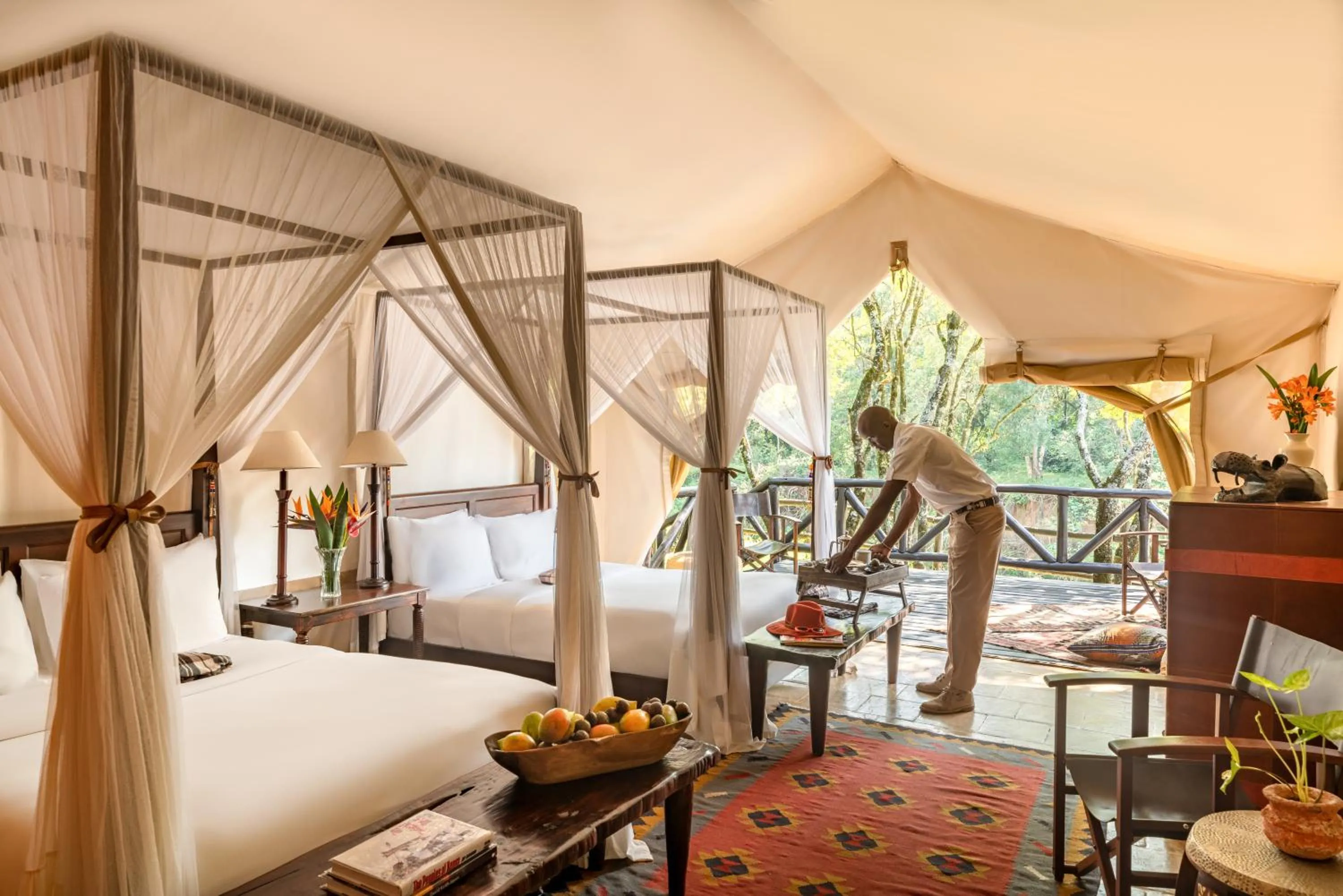 Bed in Fairmont Mara Safari Club