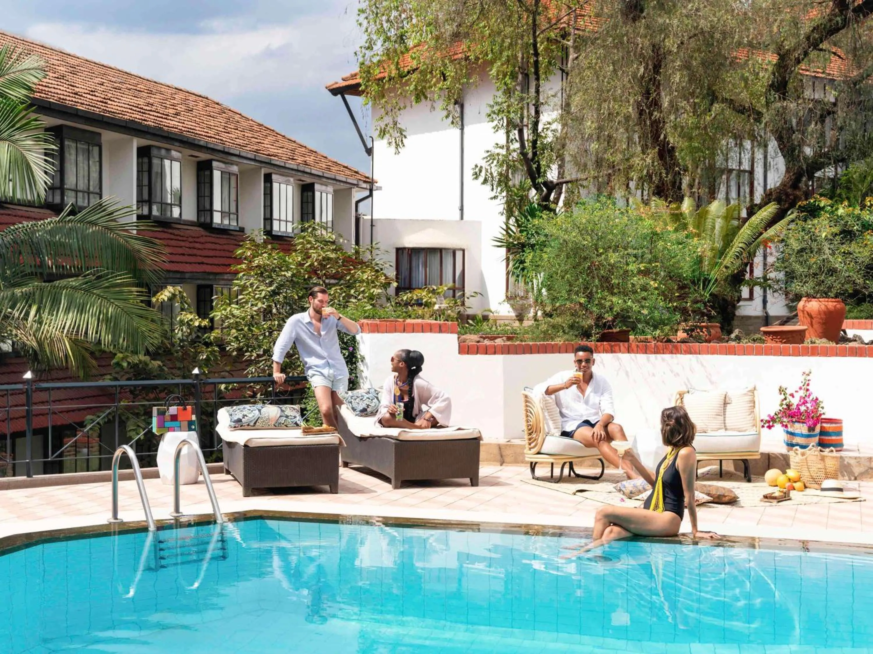 Property building in Fairmont The Norfolk