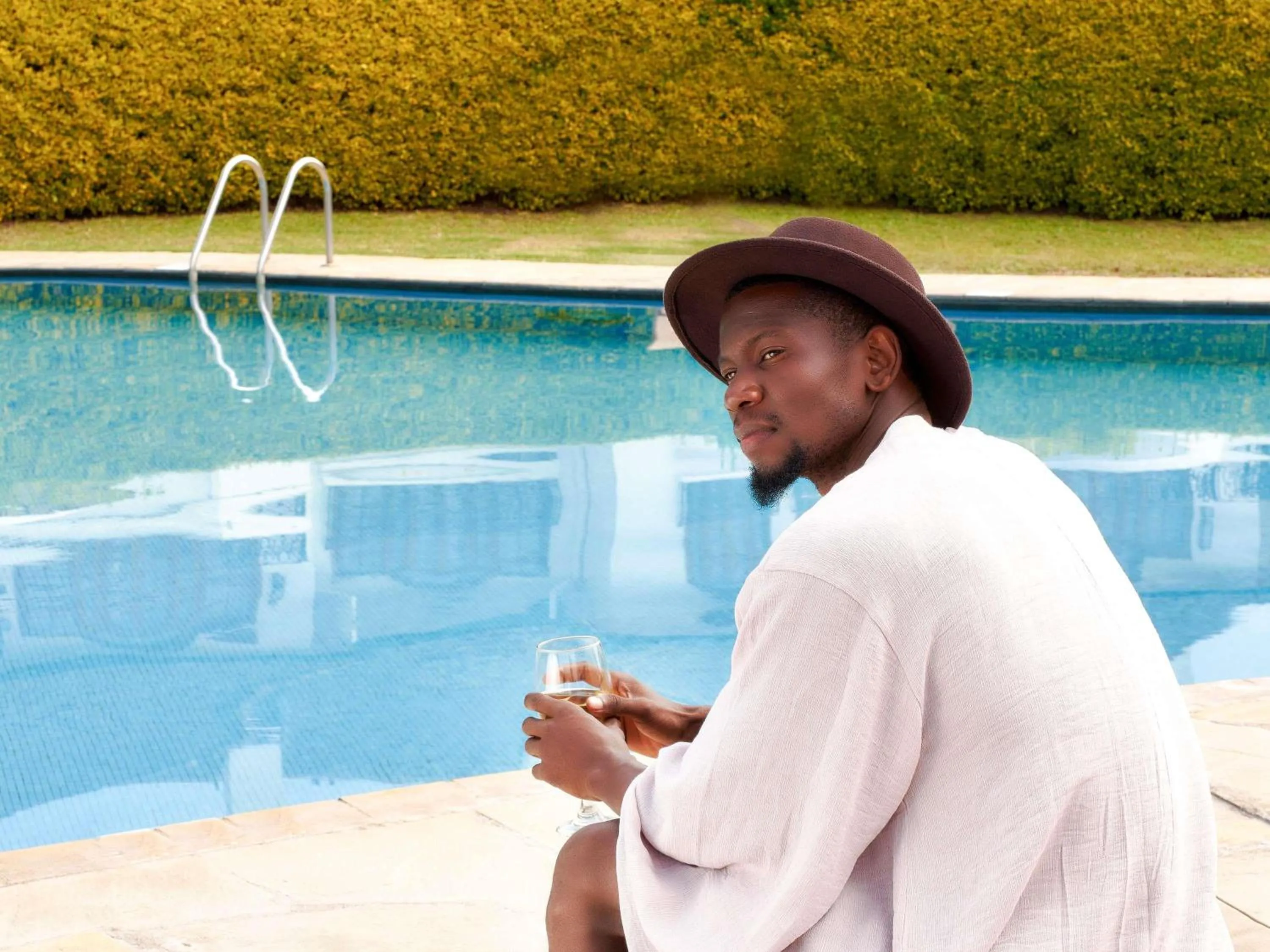 Lounge or bar in Fairmont Mount Kenya Safari Club