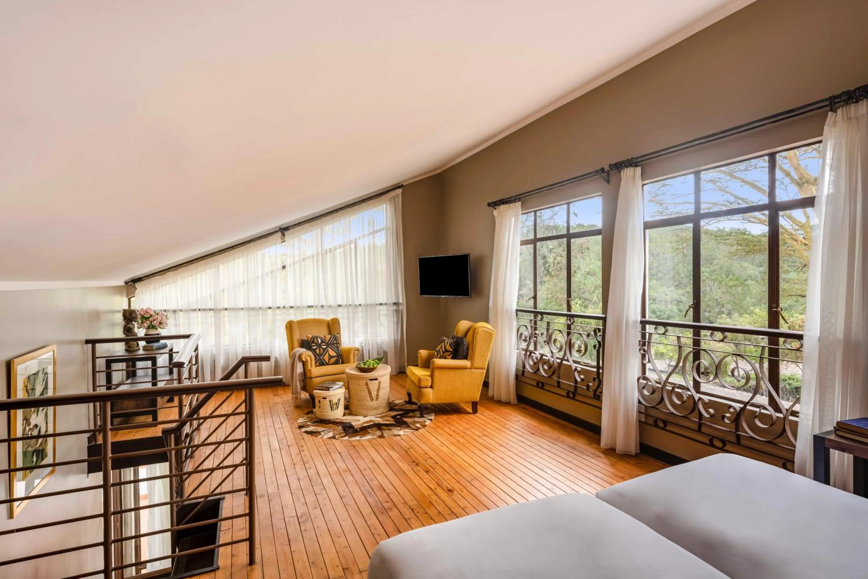 Living room in Fairmont Mount Kenya Safari Club