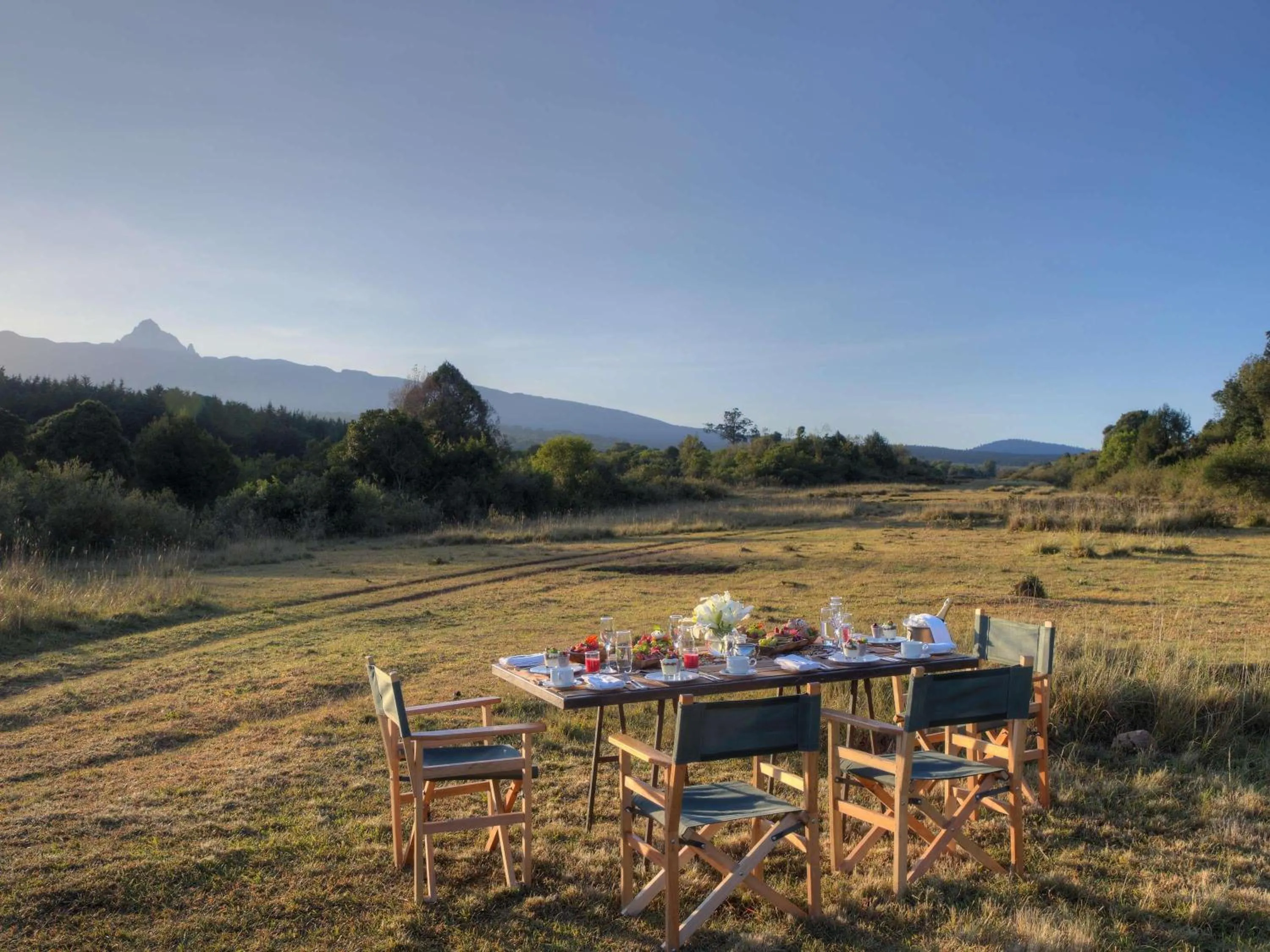 Restaurant/places to eat in Fairmont Mount Kenya Safari Club