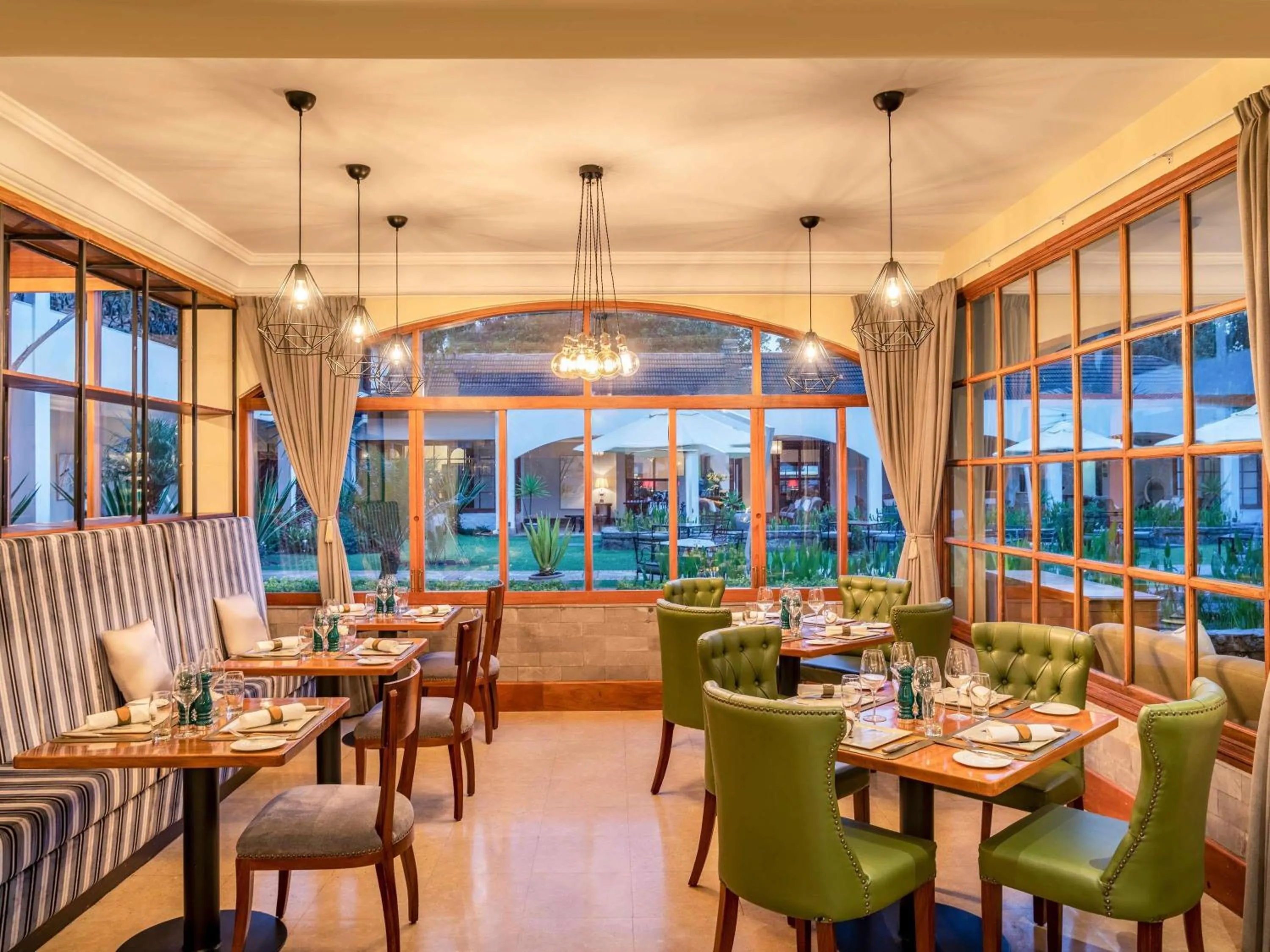 Restaurant/places to eat in Fairmont Mount Kenya Safari Club