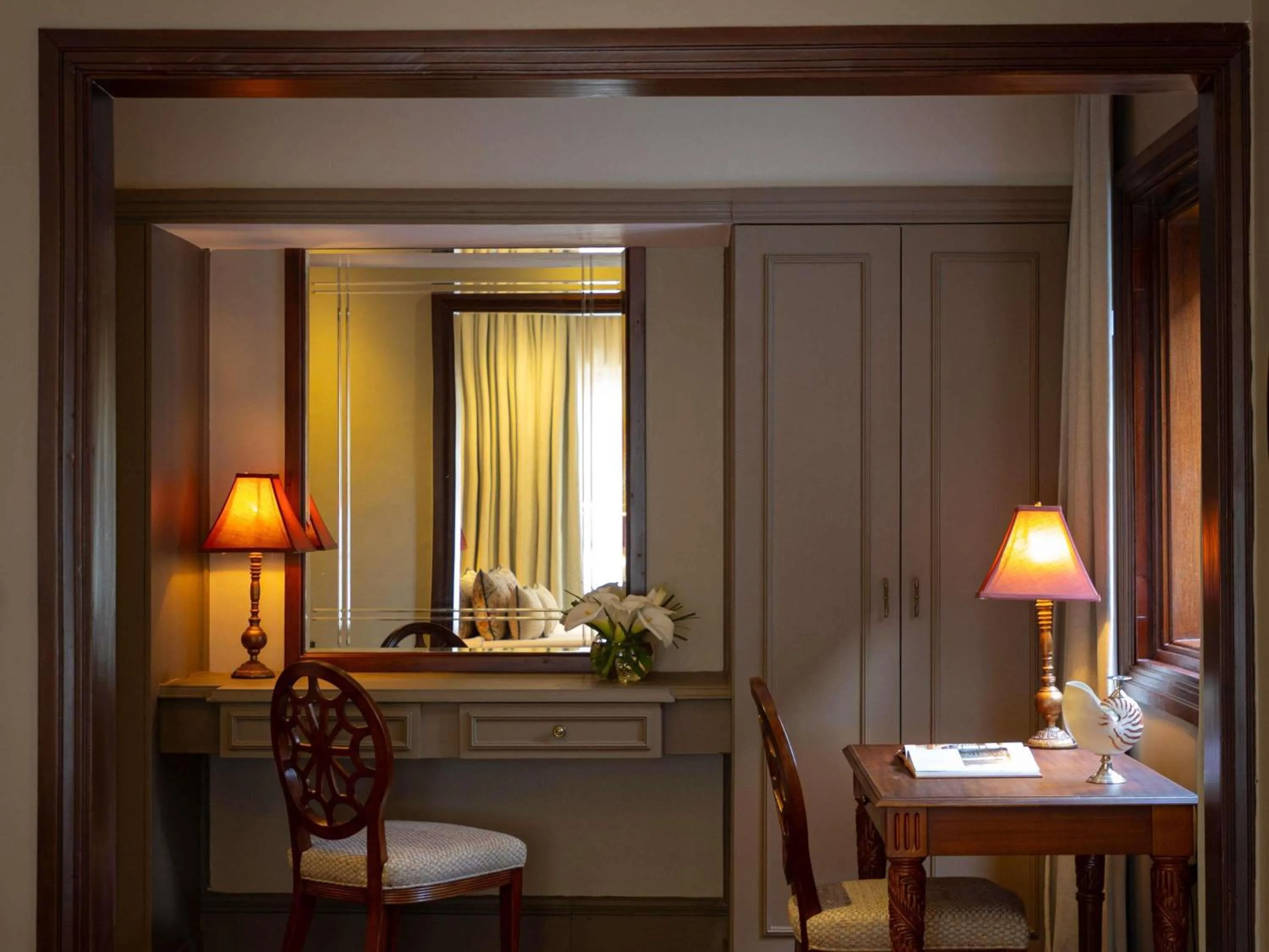 Photo of the whole room in Fairmont Mount Kenya Safari Club