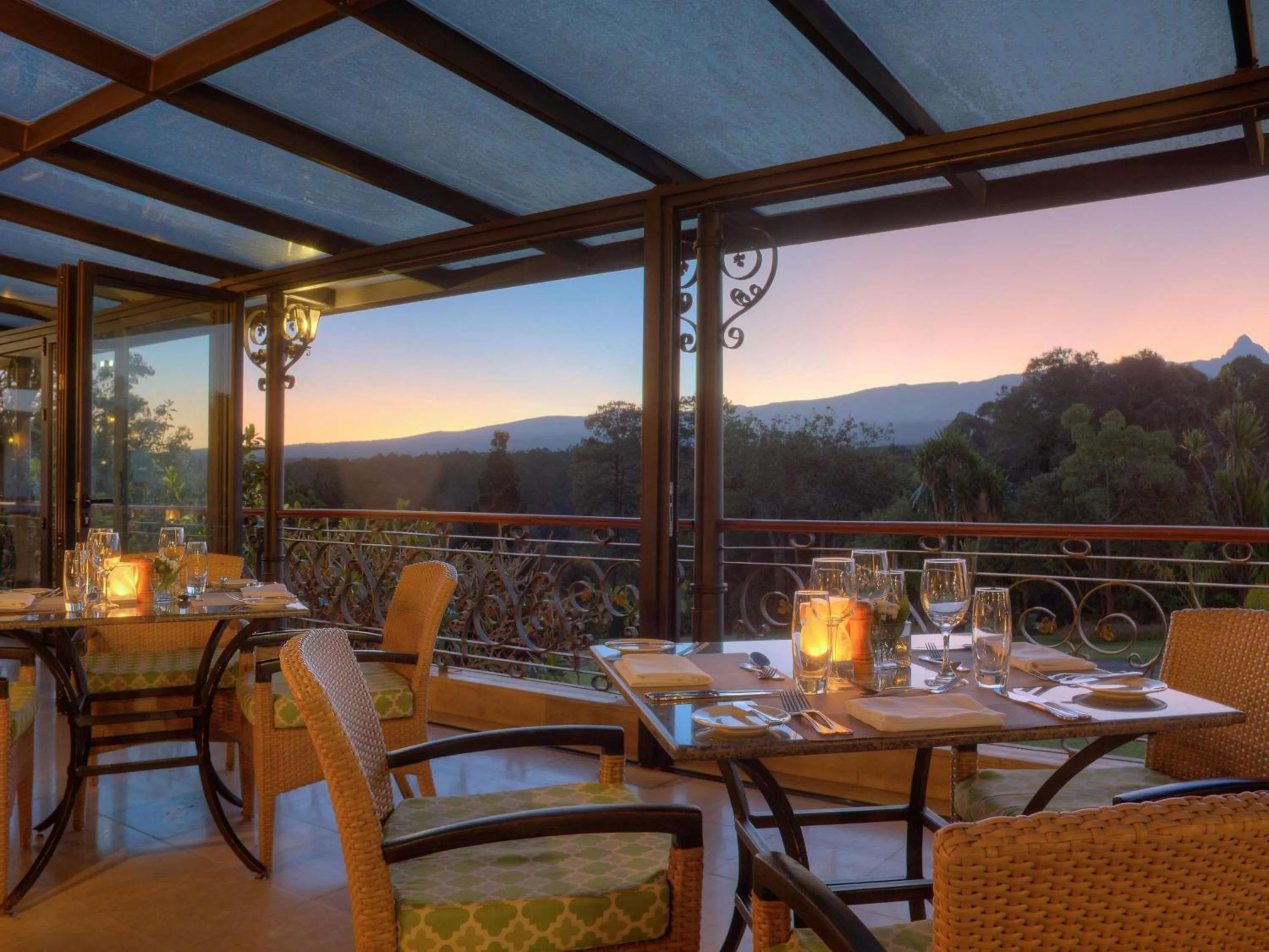 Restaurant/places to eat in Fairmont Mount Kenya Safari Club