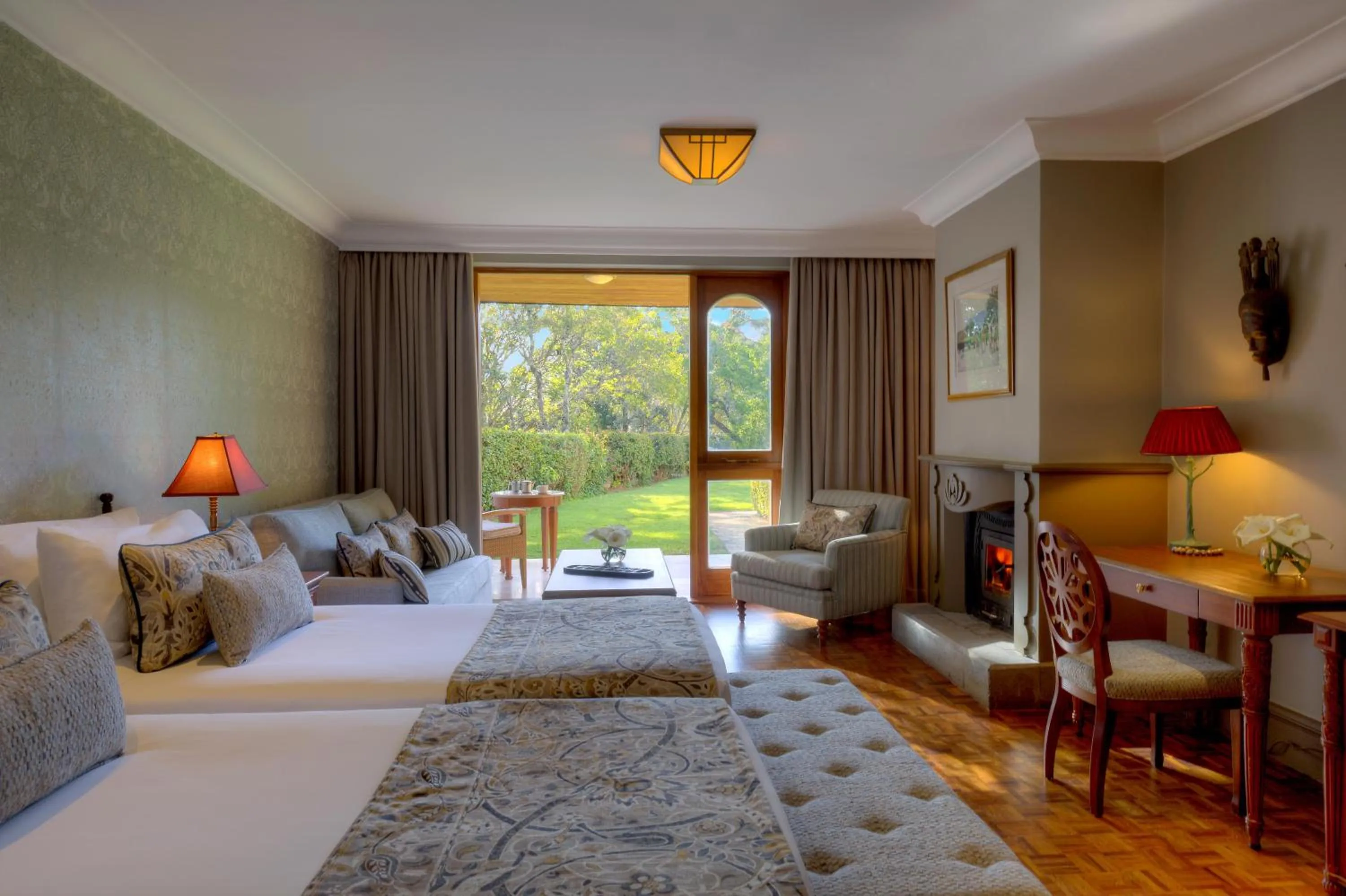 Bed in Fairmont Mount Kenya Safari Club