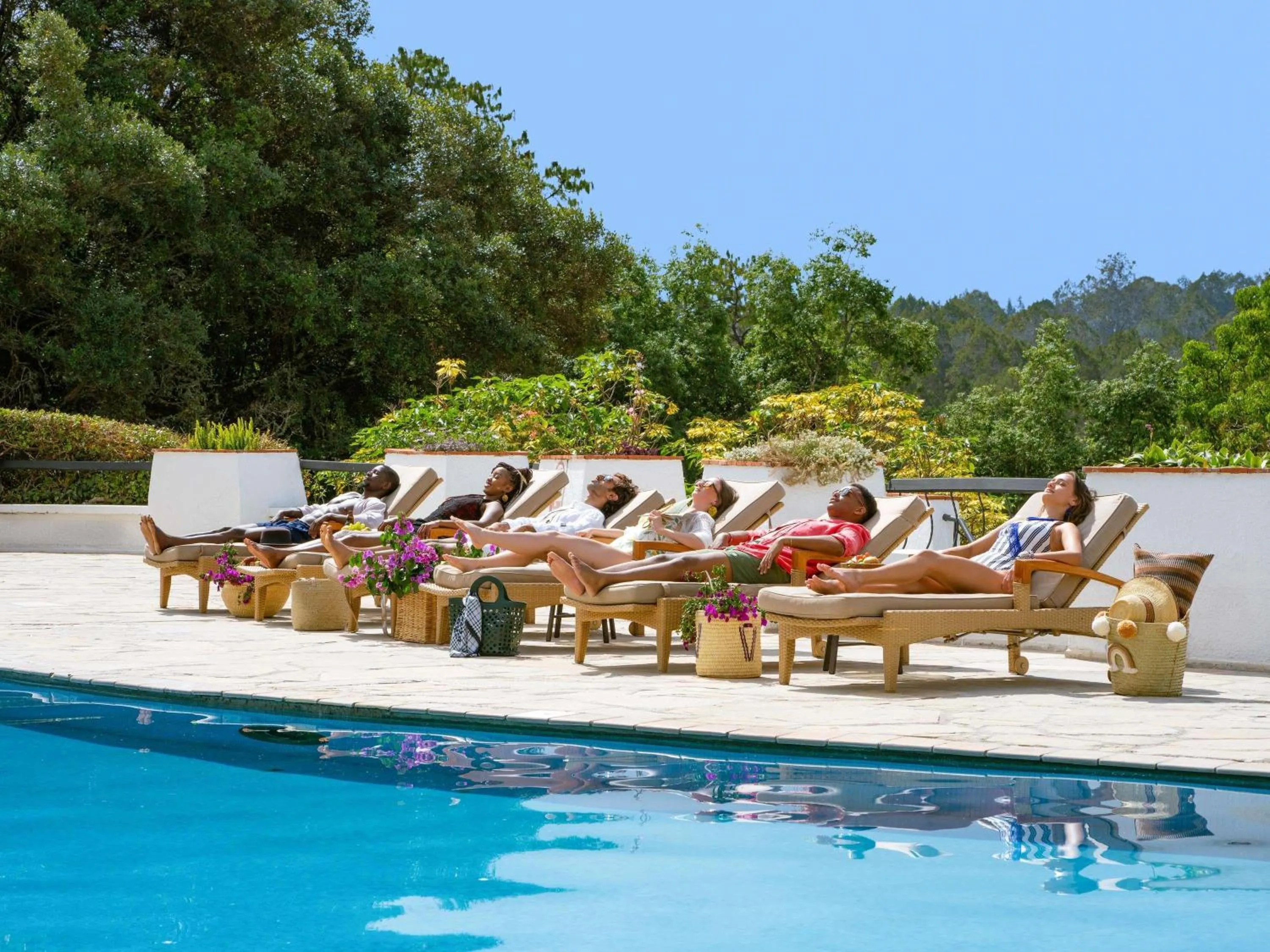 Lounge or bar in Fairmont Mount Kenya Safari Club