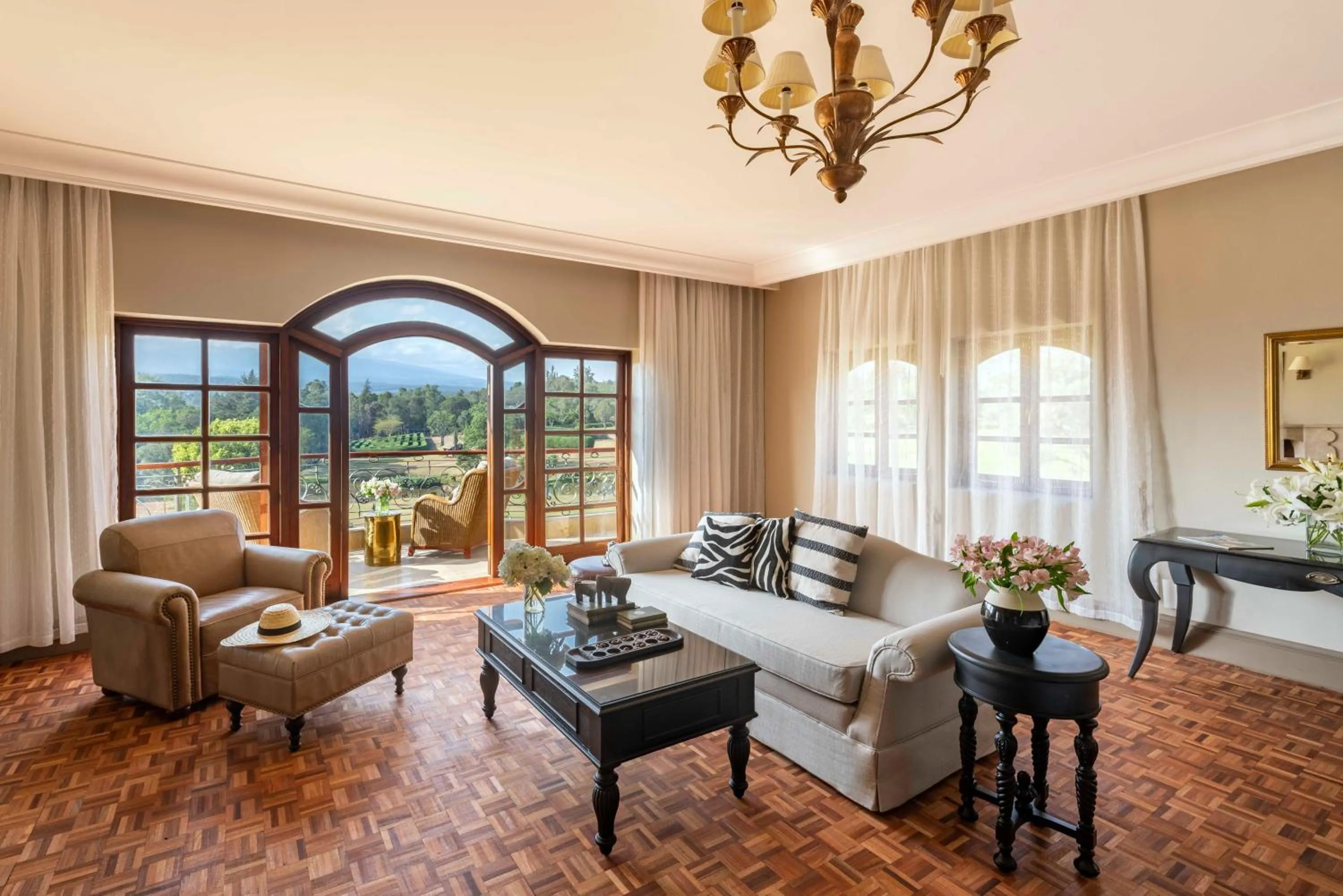 Living room in Fairmont Mount Kenya Safari Club