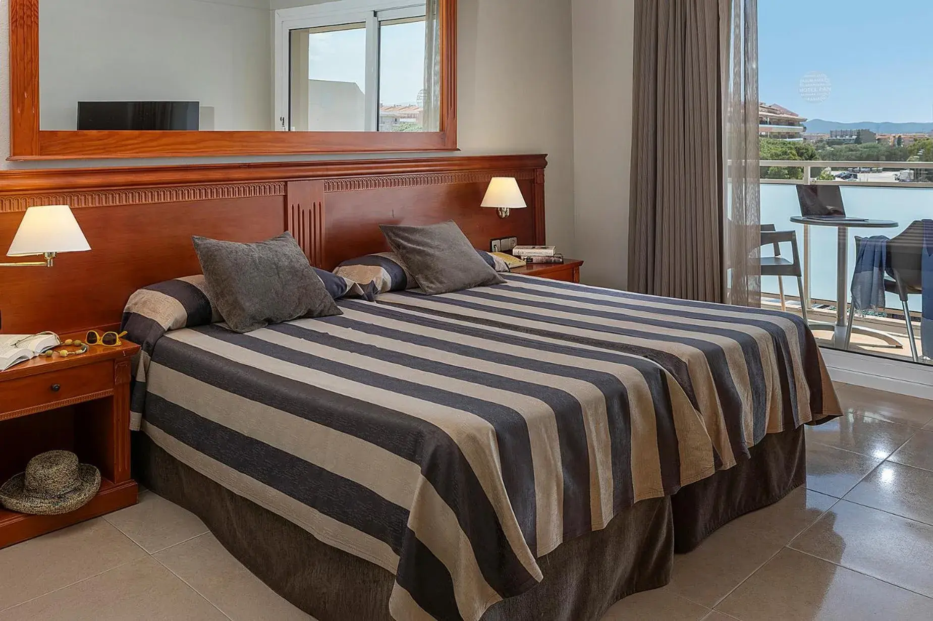 Standard Family Room - single occupancy in Hotel Panorama Standard Family Room - single occupancy in Hotel Panorama