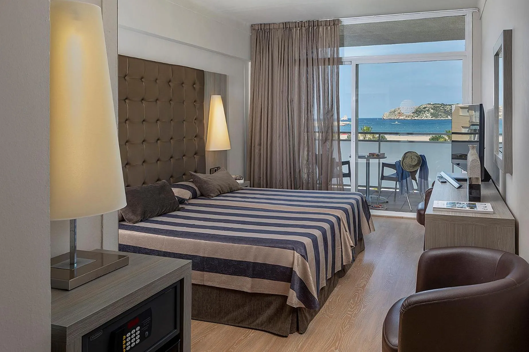 Bed in Hotel Panorama